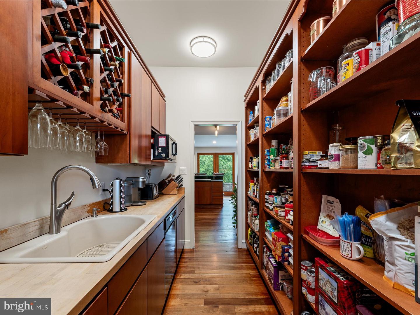 3959 COBBLER MOUNTAIN RD, DELAPLANE, Virginia 20144, 3 Bedrooms Bedrooms, ,2 BathroomsBathrooms,Farm,For sale,3959 COBBLER MOUNTAIN RD,VAFQ2020262 MLS # VAFQ2020262