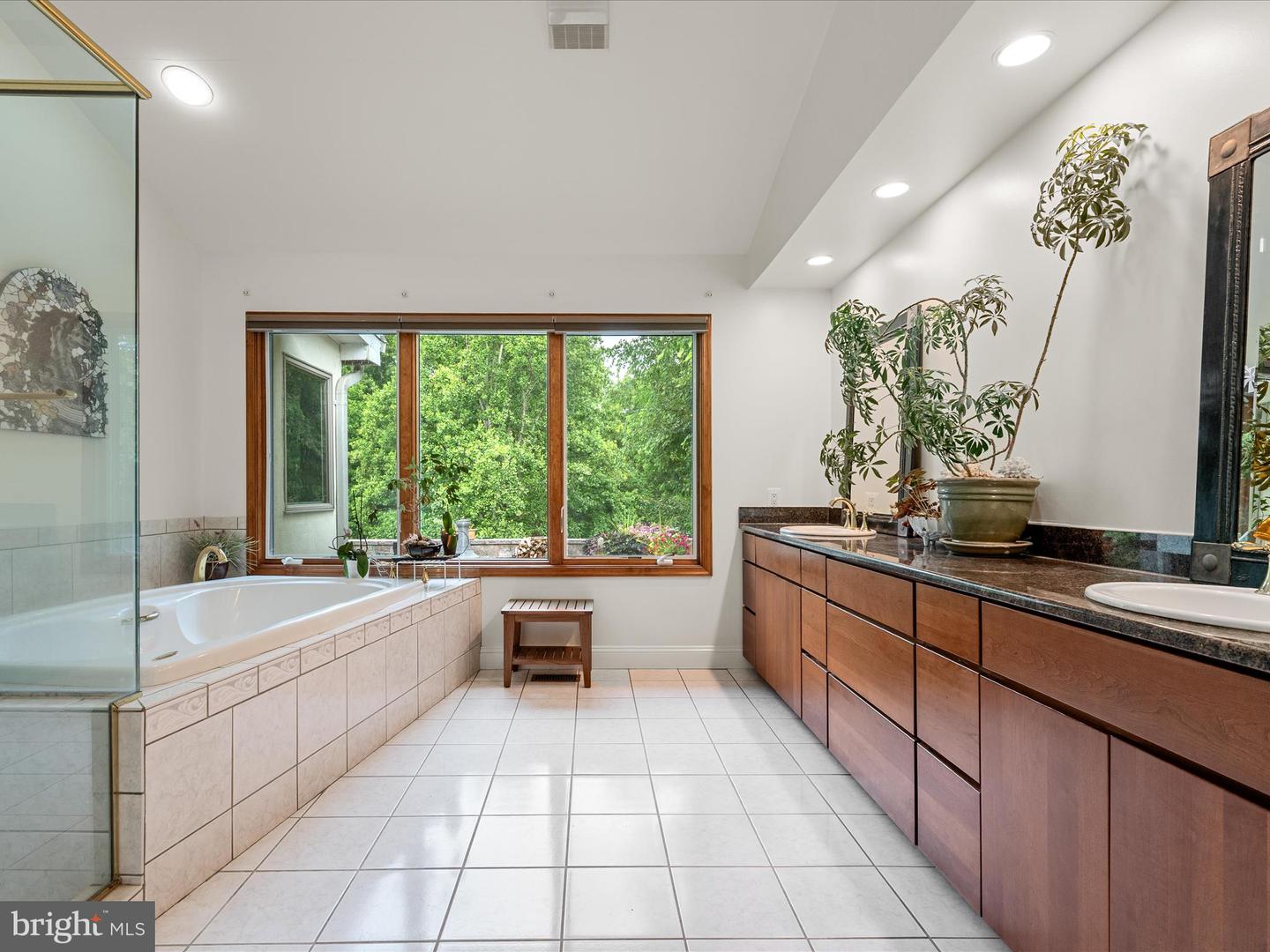 3959 COBBLER MOUNTAIN RD, DELAPLANE, Virginia 20144, 3 Bedrooms Bedrooms, ,2 BathroomsBathrooms,Farm,For sale,3959 COBBLER MOUNTAIN RD,VAFQ2020262 MLS # VAFQ2020262