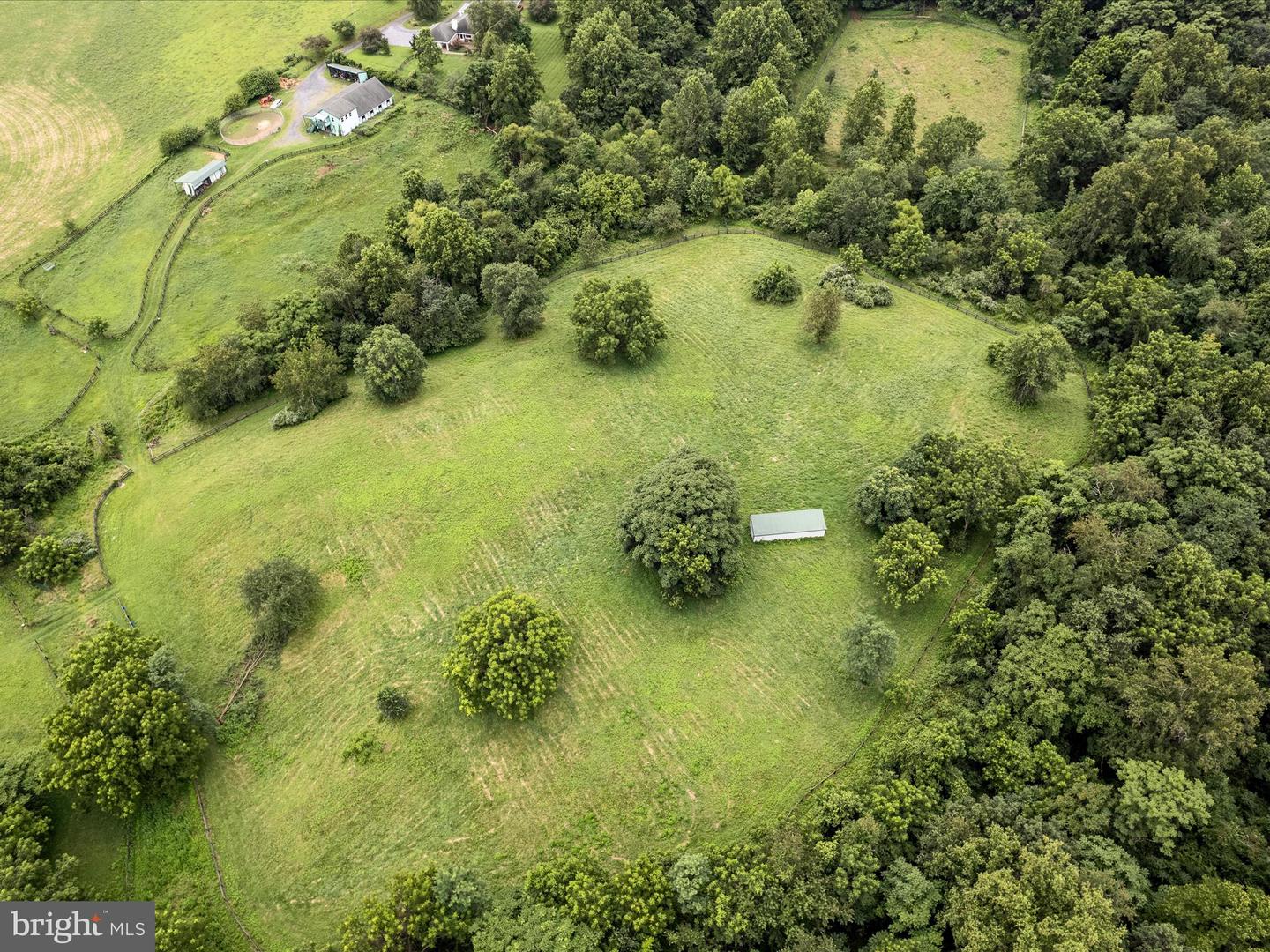 3959 COBBLER MOUNTAIN RD, DELAPLANE, Virginia 20144, 3 Bedrooms Bedrooms, ,2 BathroomsBathrooms,Farm,For sale,3959 COBBLER MOUNTAIN RD,VAFQ2020262 MLS # VAFQ2020262
