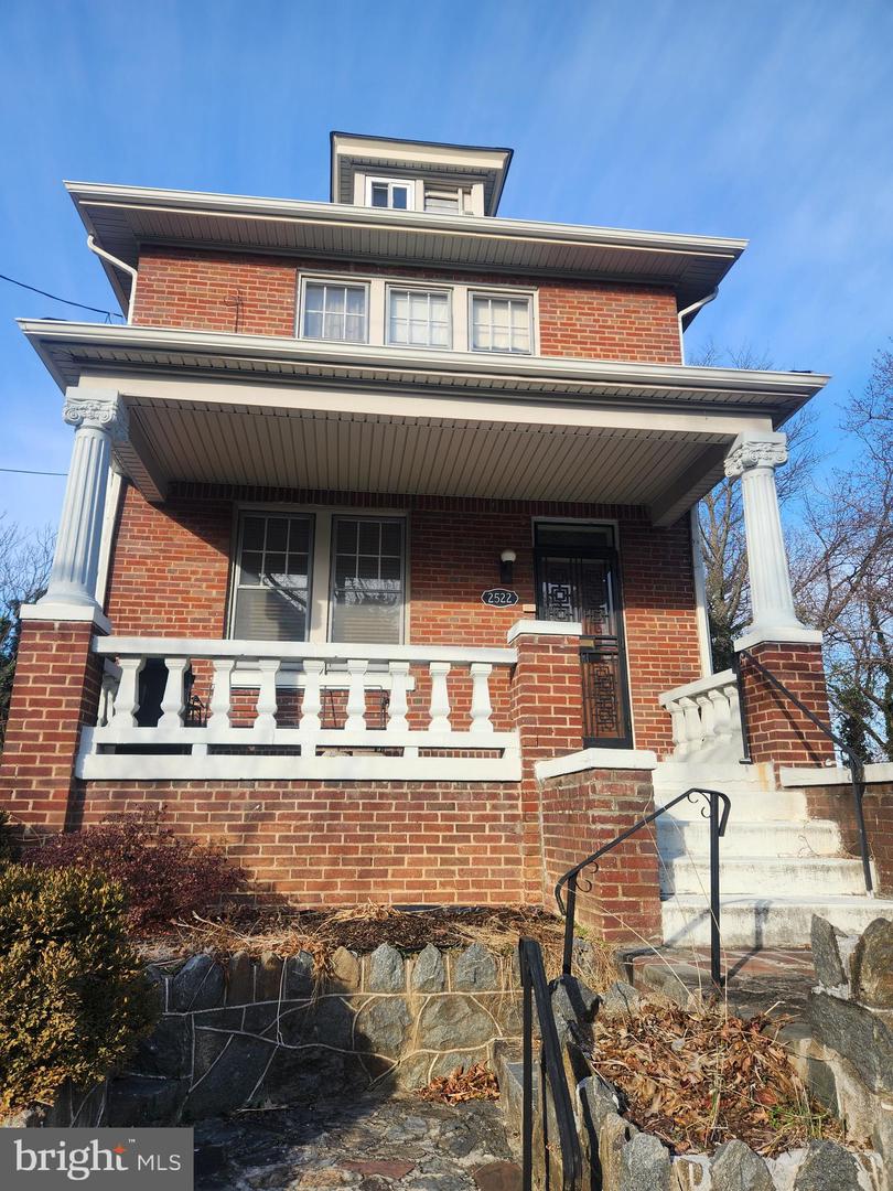 2522 PARK PL SE, WASHINGTON, District Of Columbia 20020, 3 Bedrooms Bedrooms, ,1 BathroomBathrooms,Residential,For sale,2522 PARK PL SE,DCDC2235658 MLS # DCDC2235658