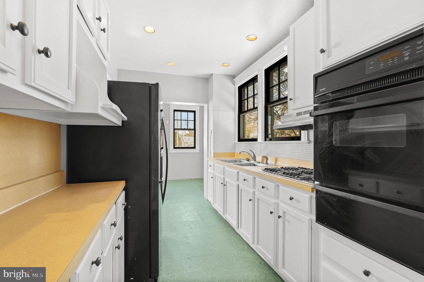 2522 PARK PL SE, WASHINGTON, District Of Columbia 20020, 3 Bedrooms Bedrooms, ,1 BathroomBathrooms,Residential,For sale,2522 PARK PL SE,DCDC2235658 MLS # DCDC2235658