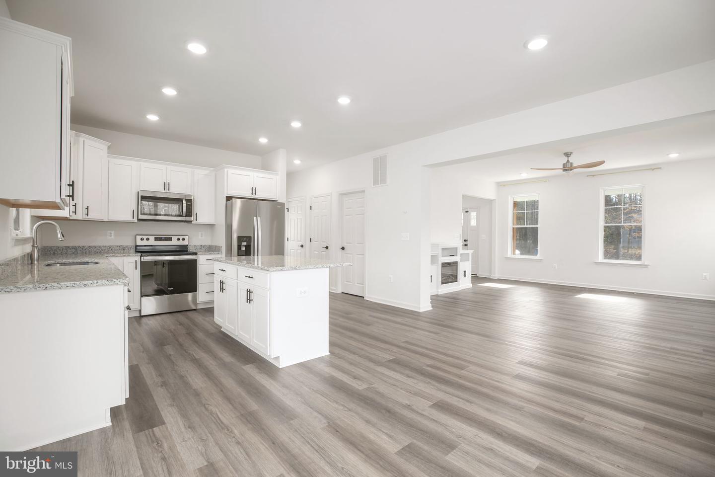 8399 INDEPENDENCE CIR, KING GEORGE, Virginia 22485, 3 Bedrooms Bedrooms, ,3 BathroomsBathrooms,Residential,For sale,8399 INDEPENDENCE CIR,VAKG2007498 MLS # VAKG2007498