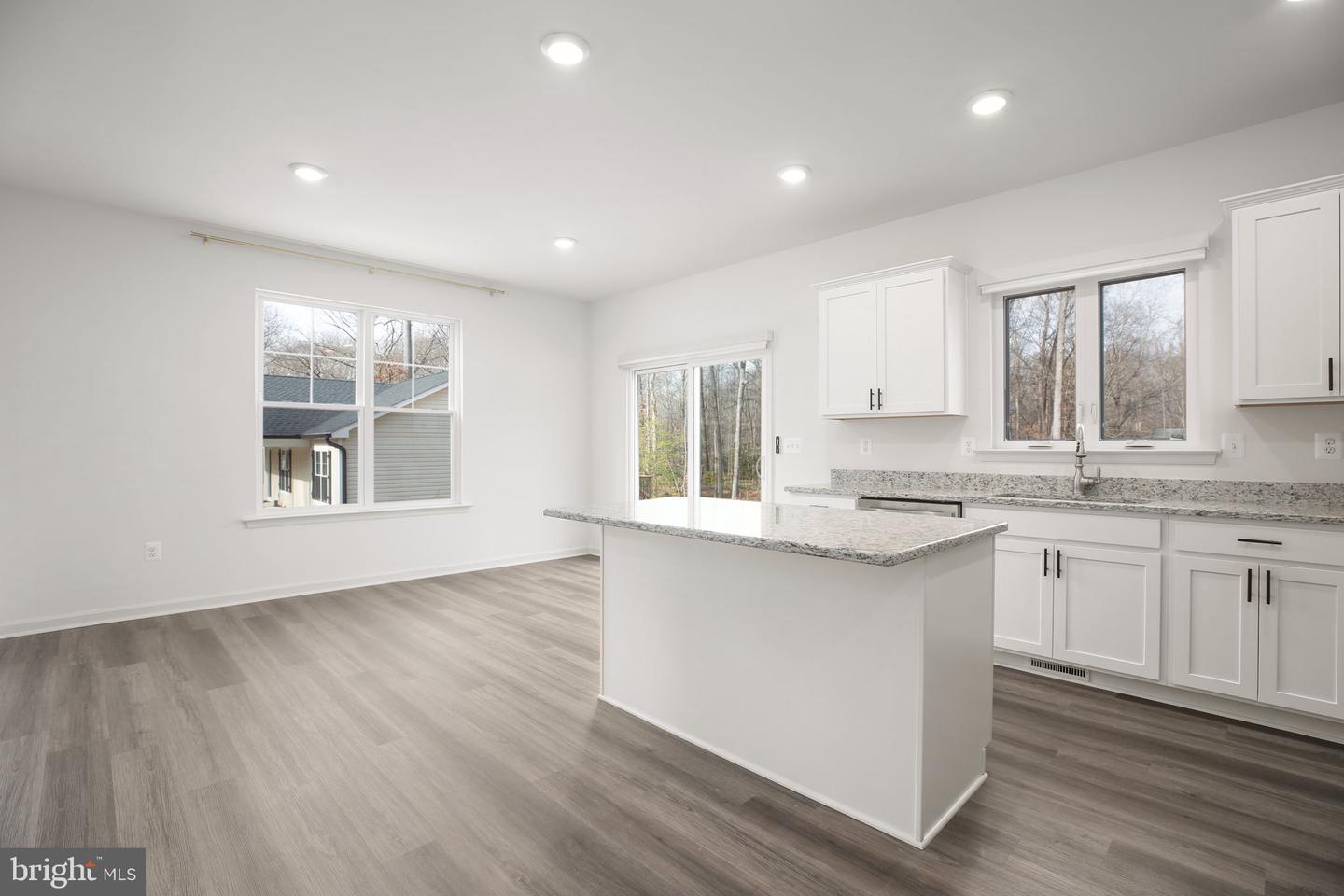 8399 INDEPENDENCE CIR, KING GEORGE, Virginia 22485, 3 Bedrooms Bedrooms, ,3 BathroomsBathrooms,Residential,For sale,8399 INDEPENDENCE CIR,VAKG2007498 MLS # VAKG2007498