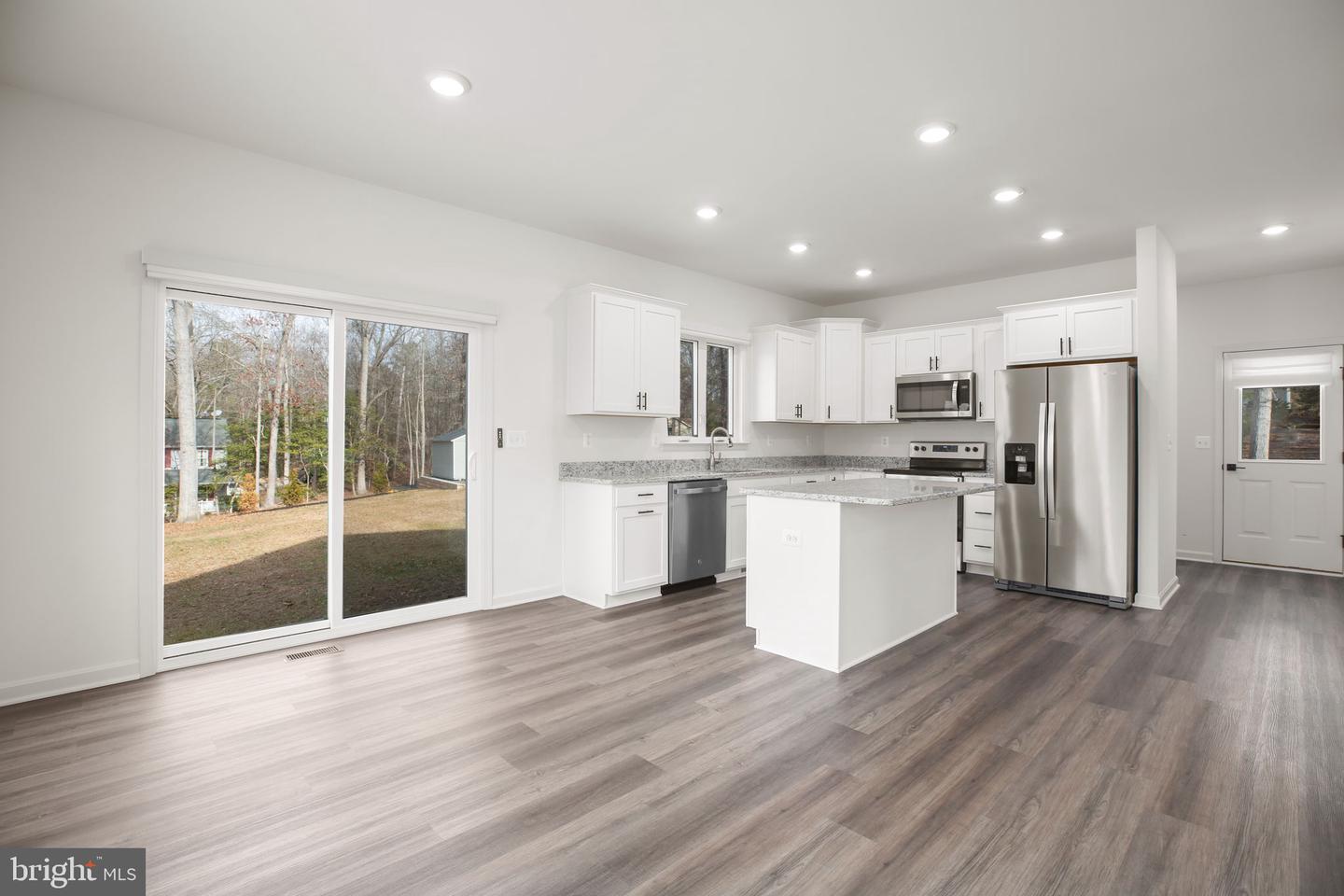 8399 INDEPENDENCE CIR, KING GEORGE, Virginia 22485, 3 Bedrooms Bedrooms, ,3 BathroomsBathrooms,Residential,For sale,8399 INDEPENDENCE CIR,VAKG2007498 MLS # VAKG2007498