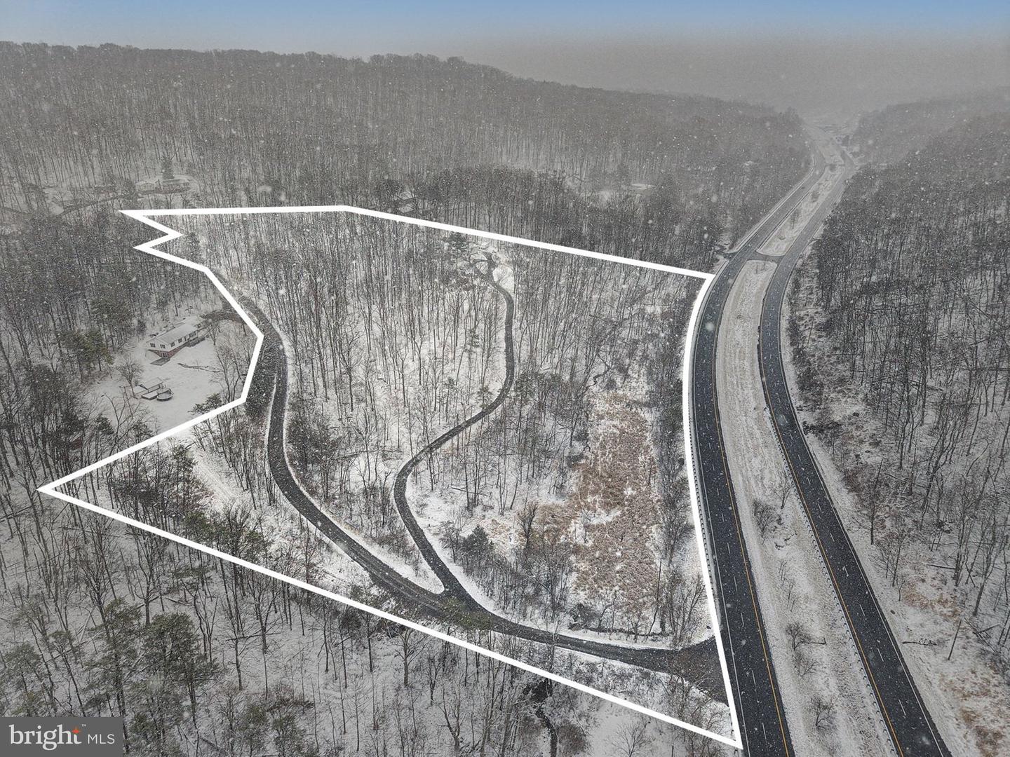 5990 NORTHWESTERN PIKE, GORE, Virginia 22637, 4 Bedrooms Bedrooms, ,2 BathroomsBathrooms,Residential,For sale,5990 NORTHWESTERN PIKE,VAFV2039002 MLS # VAFV2039002