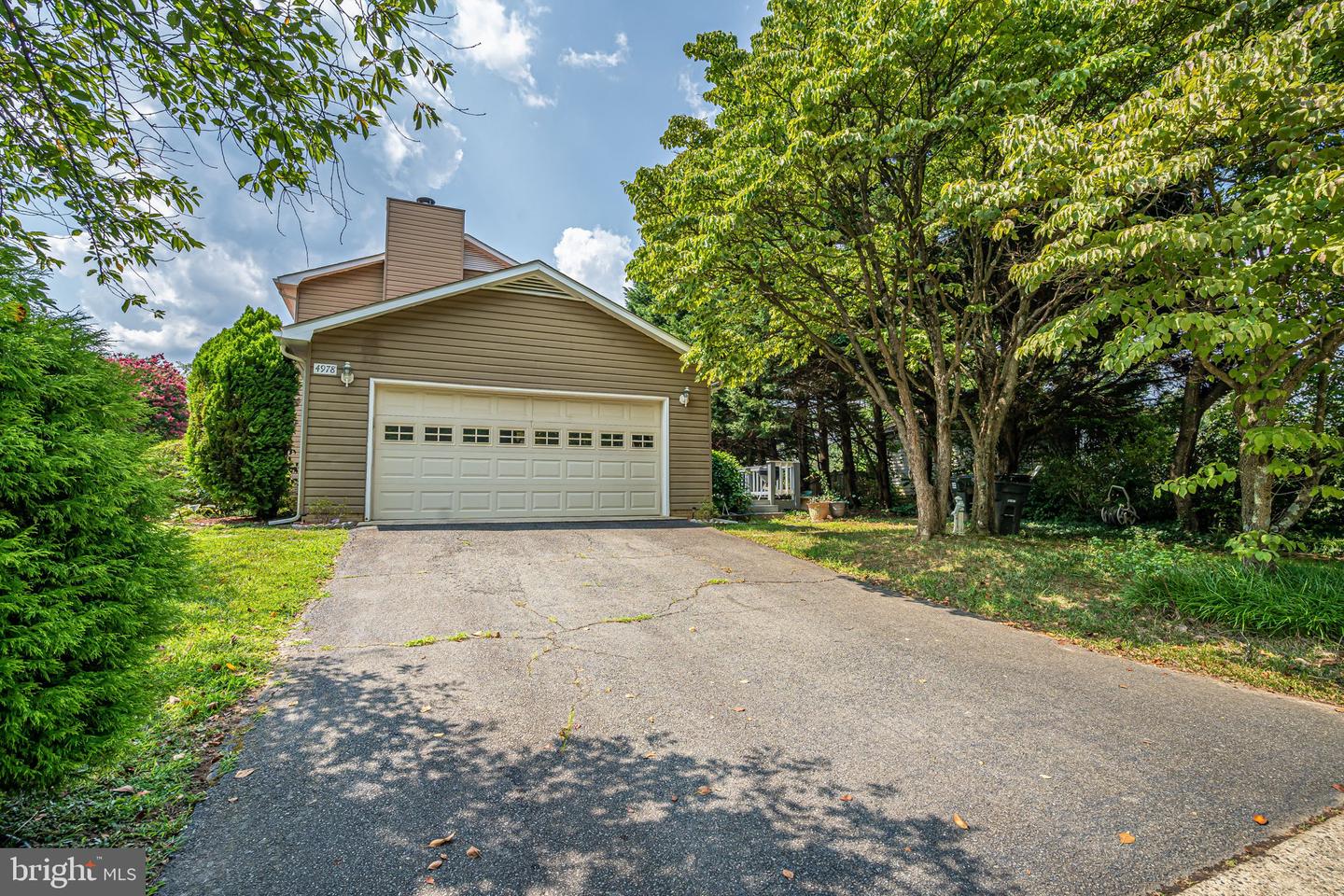 4978 DEQUINCEY DR, FAIRFAX, Virginia 22032, 4 Bedrooms Bedrooms, ,3 BathroomsBathrooms,Residential,For sale,4978 DEQUINCEY DR,VAFX2286578 MLS # VAFX2286578