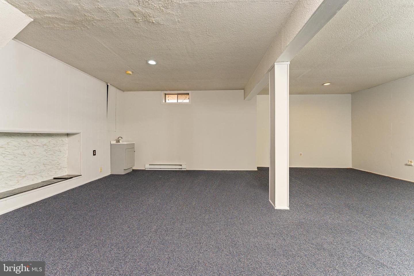 16833 FRANCIS WEST LN, DUMFRIES, Virginia 22026, 4 Bedrooms Bedrooms, 6 Rooms Rooms,1 BathroomBathrooms,Residential,For sale,16833 FRANCIS WEST LN,VAPW2110926 MLS # VAPW2110926