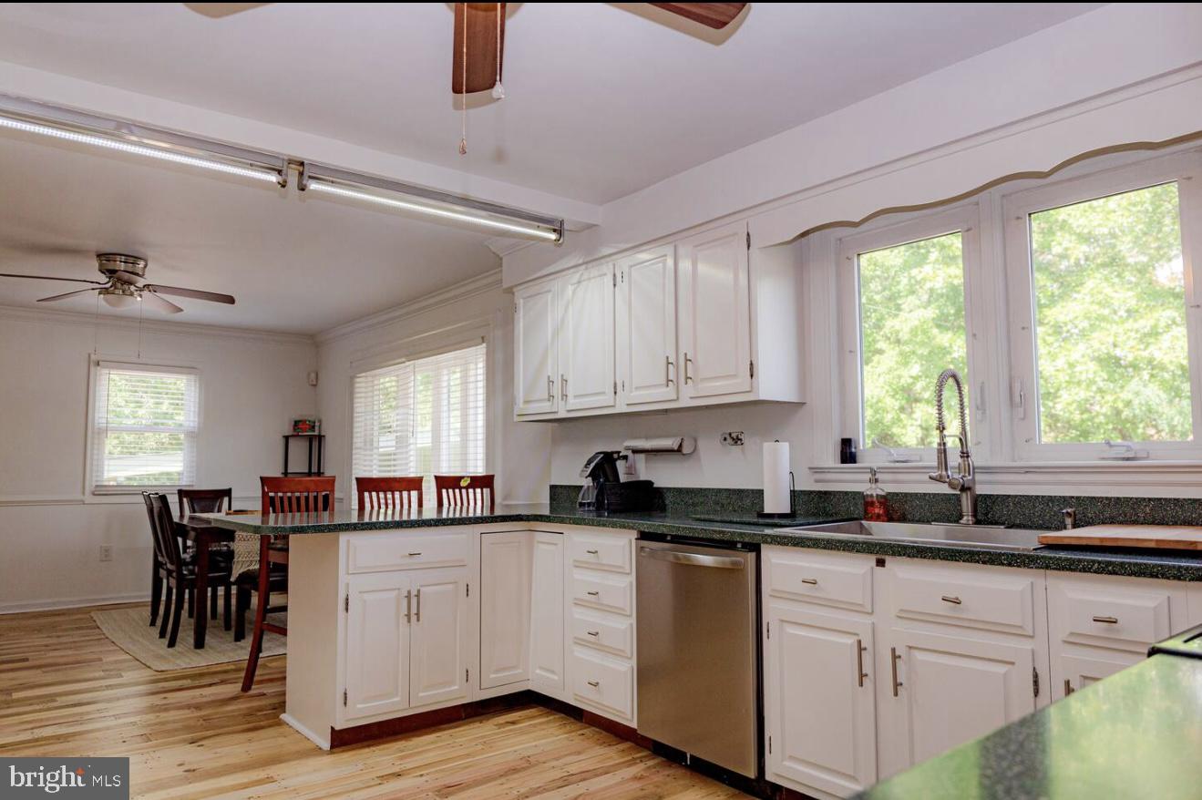 4941 PRINCE WILLIAM PKWY, WOODBRIDGE, Virginia 22192, 3 Bedrooms Bedrooms, ,2 BathroomsBathrooms,Residential,For sale,4941 PRINCE WILLIAM PKWY,VAPW2110954 MLS # VAPW2110954