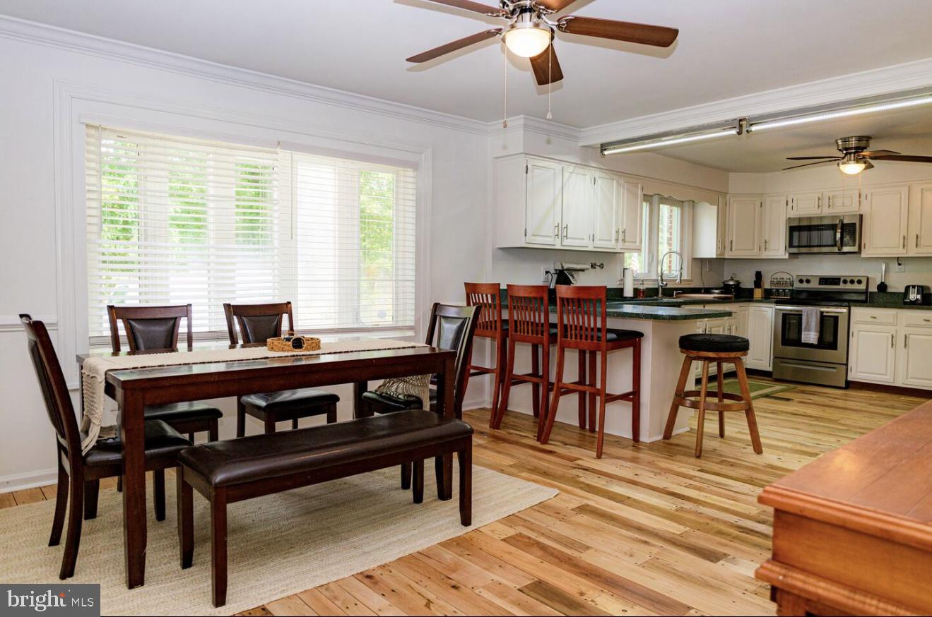 4941 PRINCE WILLIAM PKWY, WOODBRIDGE, Virginia 22192, 3 Bedrooms Bedrooms, ,2 BathroomsBathrooms,Residential,For sale,4941 PRINCE WILLIAM PKWY,VAPW2110954 MLS # VAPW2110954