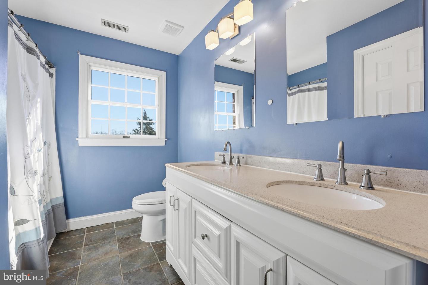 6743 LAKE DR, WARRENTON, Virginia 20187, 4 Bedrooms Bedrooms, 12 Rooms Rooms,3 BathroomsBathrooms,Residential,For sale,6743 LAKE DR,VAFQ2020240 MLS # VAFQ2020240 6743 LAKE DR, WARRENTON, Virginia 20187, 4 Bedrooms Bedrooms, 12 Rooms Rooms,3 BathroomsBathrooms,Residential,For sale,6743 LAKE DR,VAFQ2020240 MLS # VAFQ2020240