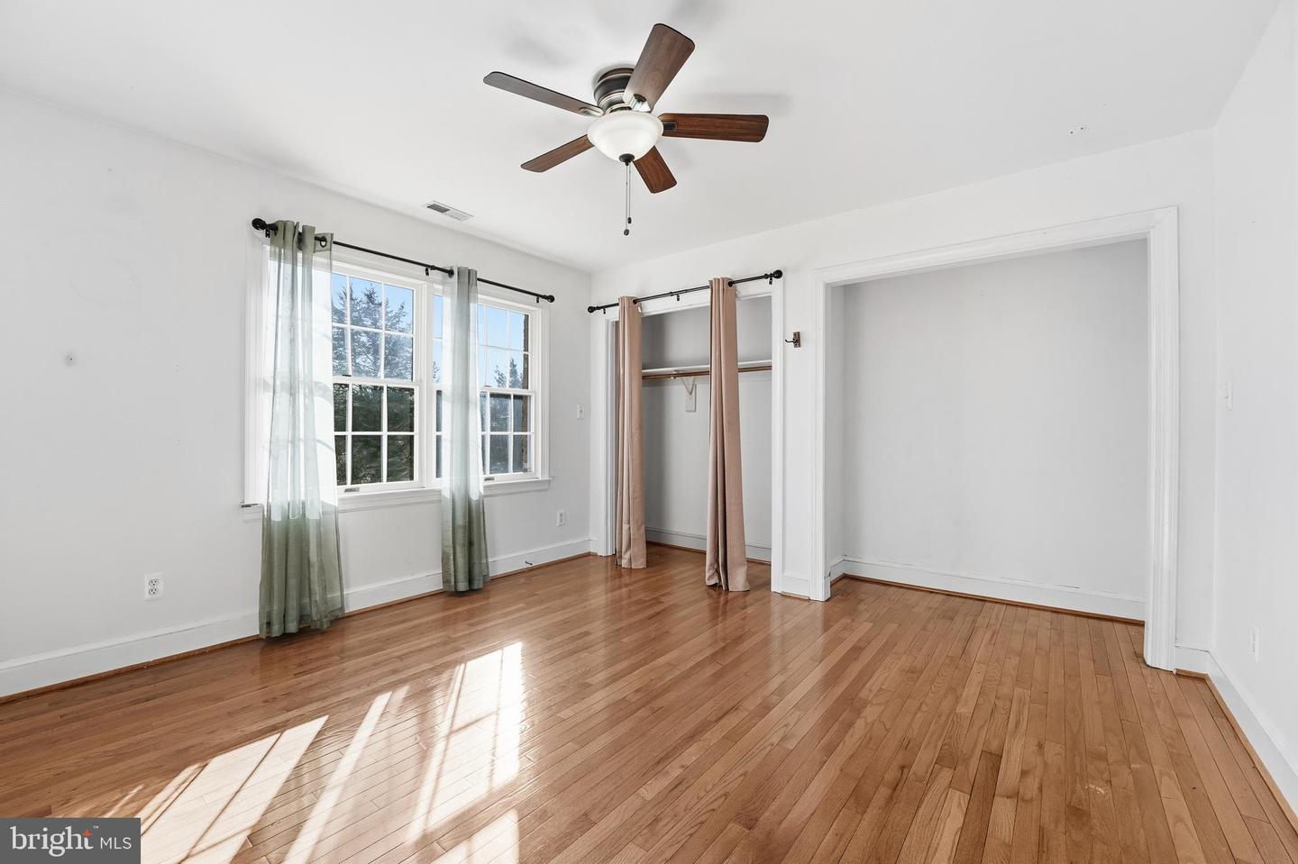 6743 LAKE DR, WARRENTON, Virginia 20187, 4 Bedrooms Bedrooms, 12 Rooms Rooms,3 BathroomsBathrooms,Residential,For sale,6743 LAKE DR,VAFQ2020240 MLS # VAFQ2020240 6743 LAKE DR, WARRENTON, Virginia 20187, 4 Bedrooms Bedrooms, 12 Rooms Rooms,3 BathroomsBathrooms,Residential,For sale,6743 LAKE DR,VAFQ2020240 MLS # VAFQ2020240