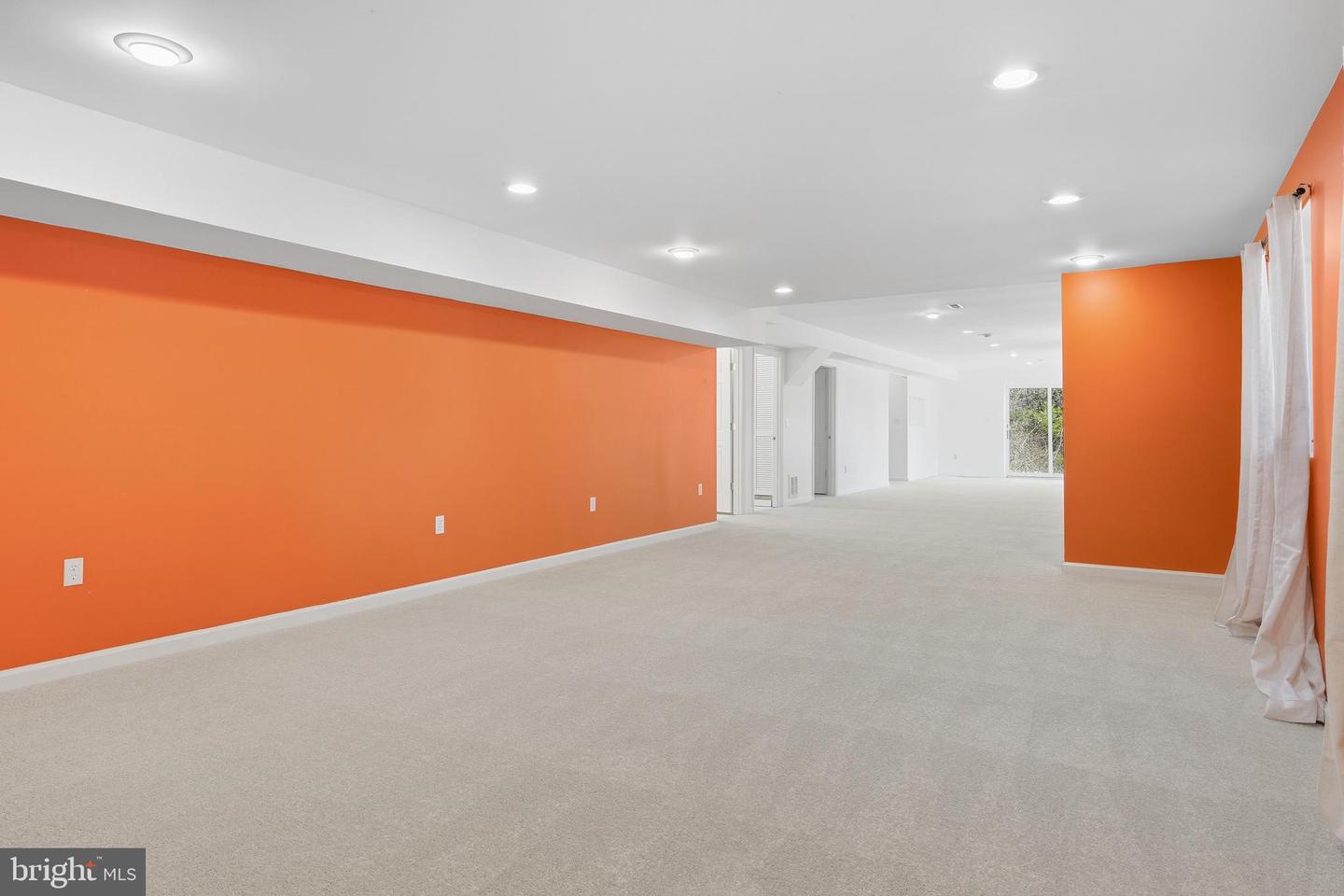 6743 LAKE DR, WARRENTON, Virginia 20187, 4 Bedrooms Bedrooms, 12 Rooms Rooms,3 BathroomsBathrooms,Residential,For sale,6743 LAKE DR,VAFQ2020240 MLS # VAFQ2020240 6743 LAKE DR, WARRENTON, Virginia 20187, 4 Bedrooms Bedrooms, 12 Rooms Rooms,3 BathroomsBathrooms,Residential,For sale,6743 LAKE DR,VAFQ2020240 MLS # VAFQ2020240