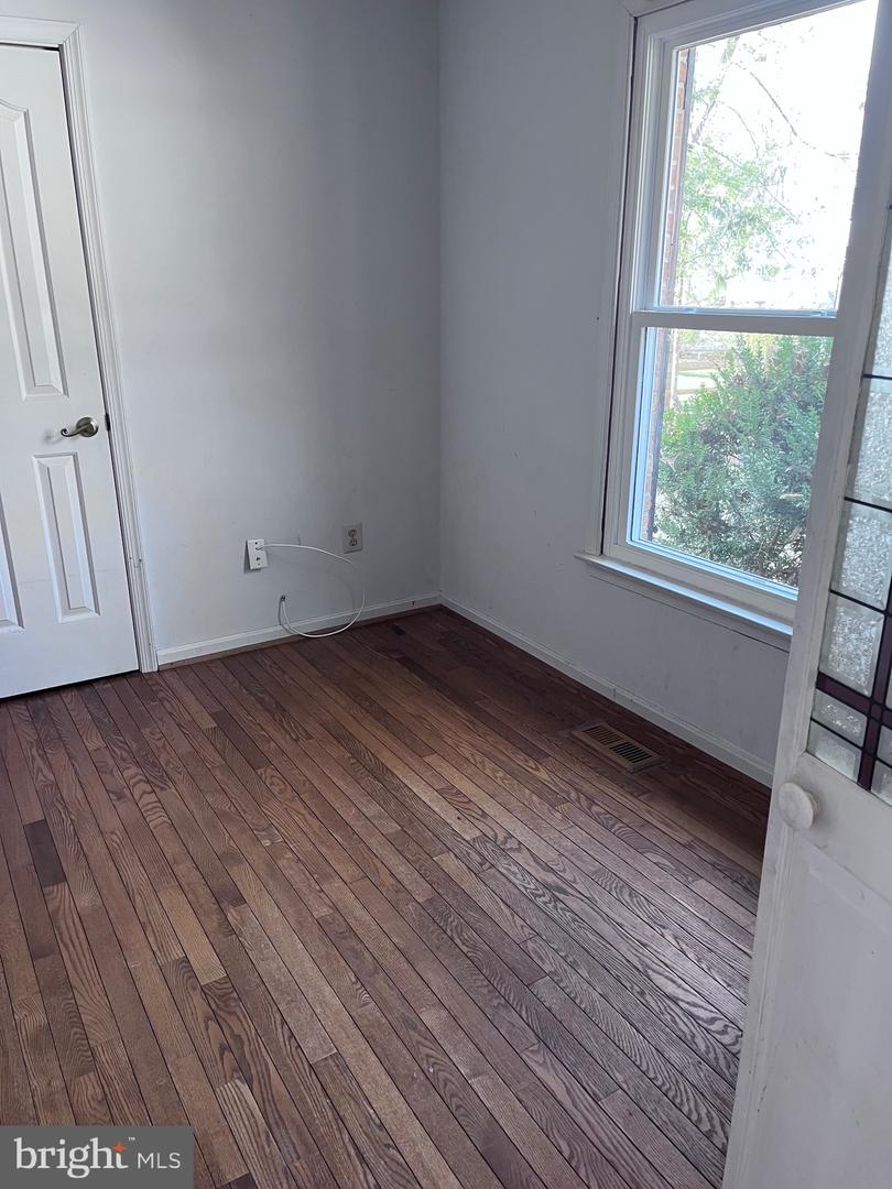 3012 CRUISER DR, STAFFORD, Virginia 22554, 3 Bedrooms Bedrooms, 14 Rooms Rooms,2 BathroomsBathrooms,Residential,For sale,3012 CRUISER DR,VAST2045460 MLS # VAST2045460