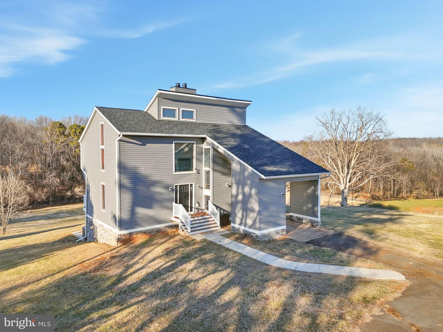 135 FRYS FORD LN, LOCUST DALE, Virginia 22948, 3 Bedrooms Bedrooms, 11 Rooms Rooms,4 BathroomsBathrooms,Residential,For sale,135 FRYS FORD LN,VAMA2002596 MLS # VAMA2002596