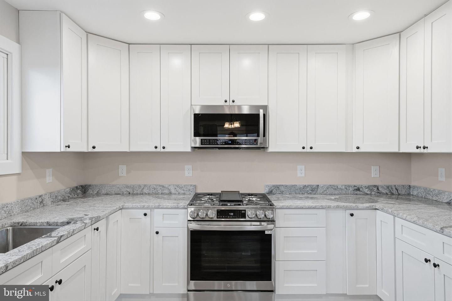 135 FRYS FORD LN, LOCUST DALE, Virginia 22948, 3 Bedrooms Bedrooms, 11 Rooms Rooms,4 BathroomsBathrooms,Residential,For sale,135 FRYS FORD LN,VAMA2002596 MLS # VAMA2002596