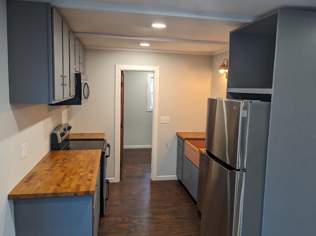 482 BLUE SMOKE LN, NEW MARKET, Virginia 22844, 2 Bedrooms Bedrooms, ,1 BathroomBathrooms,Residential,482 BLUE SMOKE LN,672799 MLS # 672799