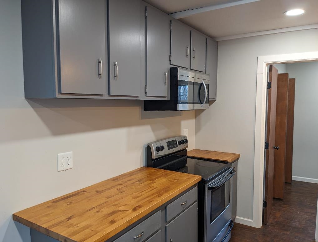 482 BLUE SMOKE LN, NEW MARKET, Virginia 22844, 2 Bedrooms Bedrooms, ,1 BathroomBathrooms,Residential,482 BLUE SMOKE LN,672799 MLS # 672799