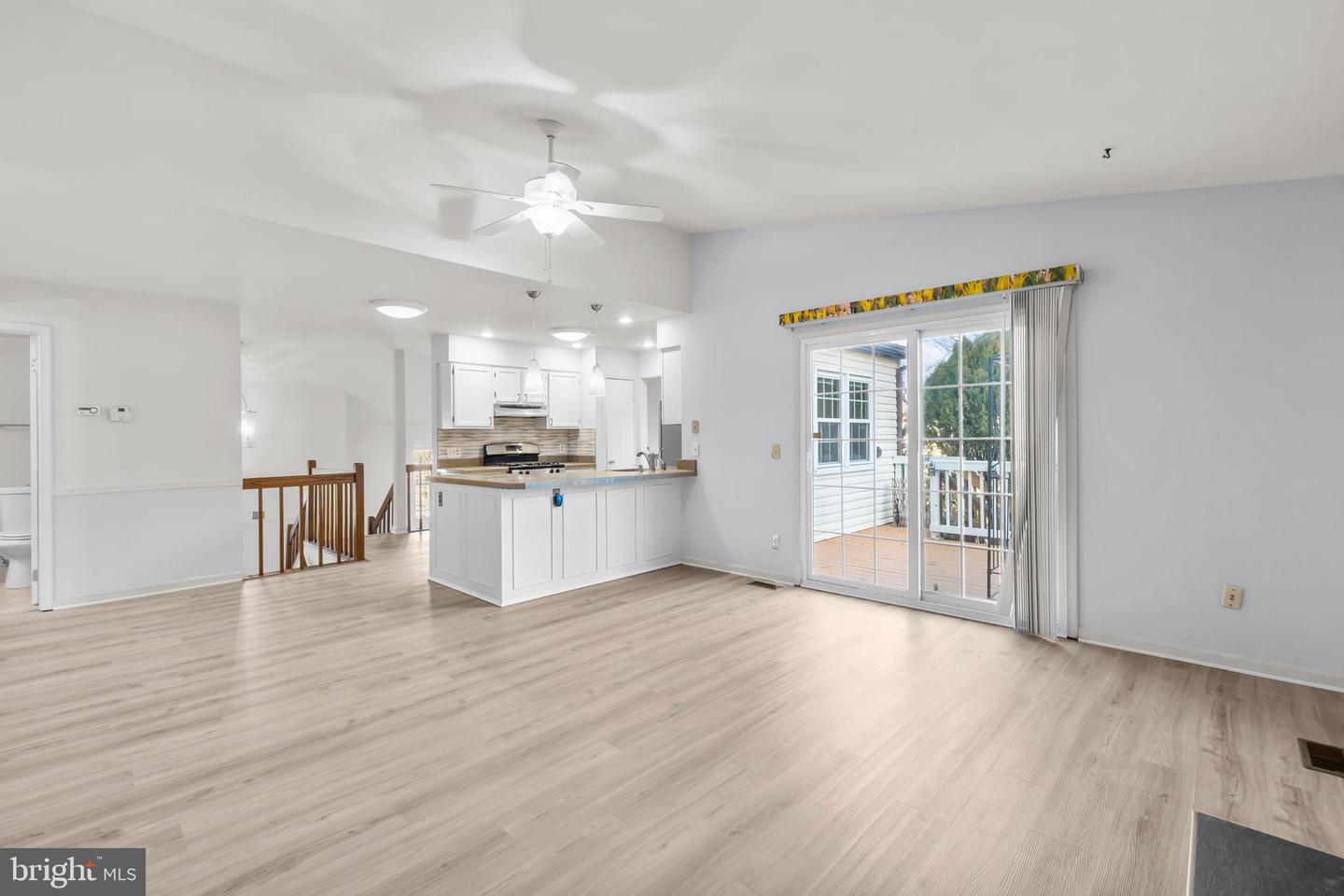 5515 BUGGY WHIP DR, CENTREVILLE, Virginia 20120, 5 Bedrooms Bedrooms, ,3 BathroomsBathrooms,Residential,For sale,5515 BUGGY WHIP DR,VAFX2284290 MLS # VAFX2284290 5515 BUGGY WHIP DR, CENTREVILLE, Virginia 20120, 5 Bedrooms Bedrooms, ,3 BathroomsBathrooms,Residential,For sale,5515 BUGGY WHIP DR,VAFX2284290 MLS # VAFX2284290