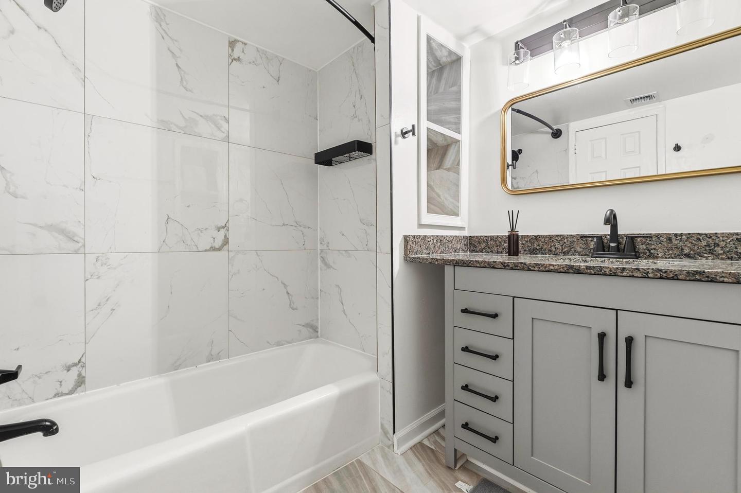 2648 REDCOAT DR #97, ALEXANDRIA, Virginia 22303, 2 Bedrooms Bedrooms, ,1 BathroomBathrooms,Residential,For sale,2648 REDCOAT DR #97,VAFX2285278 MLS # VAFX2285278