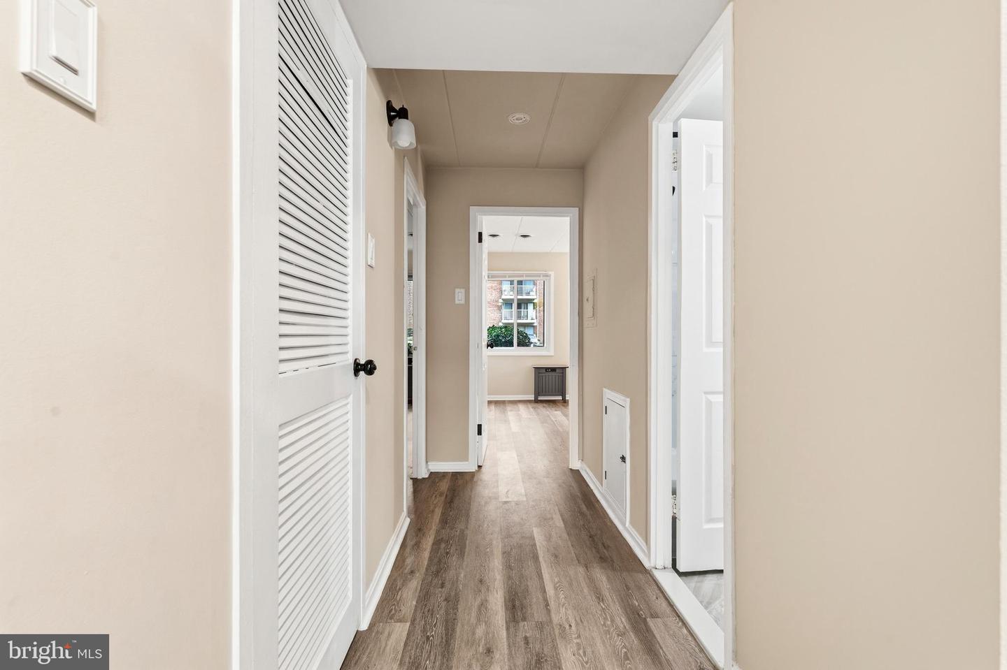 2648 REDCOAT DR #97, ALEXANDRIA, Virginia 22303, 2 Bedrooms Bedrooms, ,1 BathroomBathrooms,Residential,For sale,2648 REDCOAT DR #97,VAFX2285278 MLS # VAFX2285278