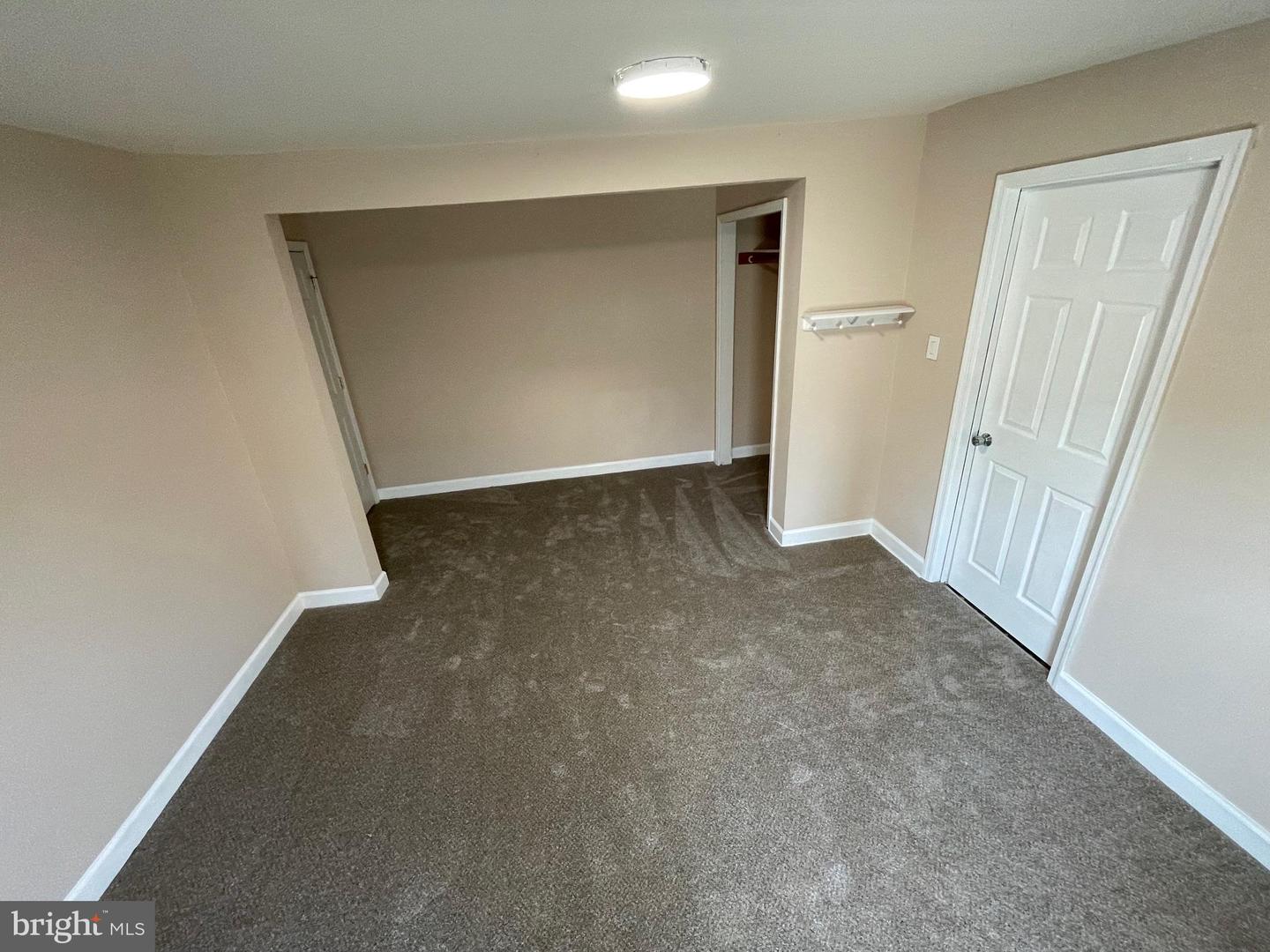 1339 SE U ST SE, WASHINGTON, District Of Columbia 20020, 6 Bedrooms Bedrooms, 9 Rooms Rooms,3 BathroomsBathrooms,Residential,For sale,1339 SE U ST SE,DCDC2241142 MLS # DCDC2241142