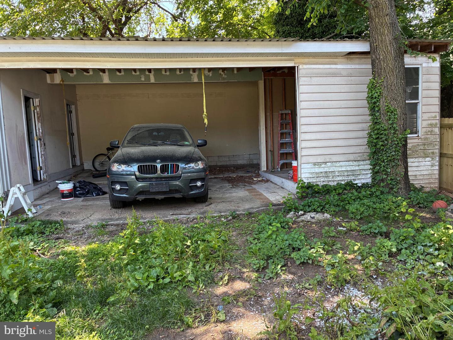 1339 SE U ST SE, WASHINGTON, District Of Columbia 20020, 6 Bedrooms Bedrooms, 9 Rooms Rooms,3 BathroomsBathrooms,Residential,For sale,1339 SE U ST SE,DCDC2241142 MLS # DCDC2241142