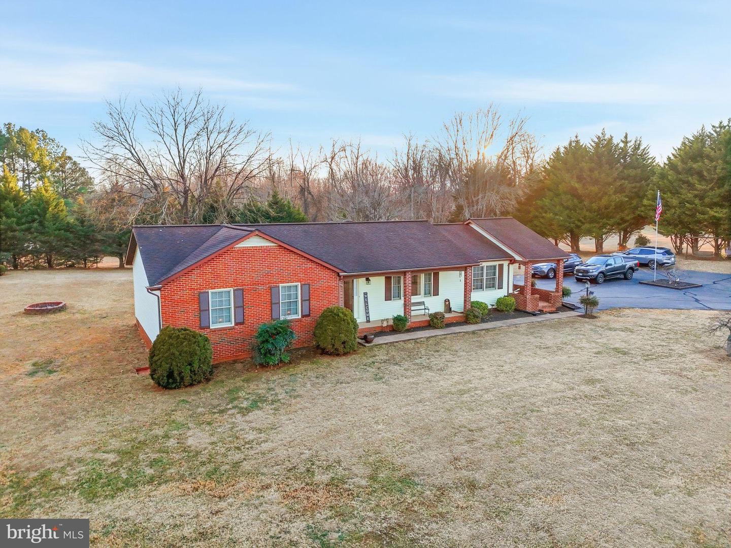 7452 SPERRYVILLE PIKE, BOSTON, Virginia 22713, 3 Bedrooms Bedrooms, ,3 BathroomsBathrooms,Residential,For sale,7452 SPERRYVILLE PIKE,VACU2012458 MLS # VACU2012458 7452 SPERRYVILLE PIKE, BOSTON, Virginia 22713, 3 Bedrooms Bedrooms, ,3 BathroomsBathrooms,Residential,For sale,7452 SPERRYVILLE PIKE,VACU2012458 MLS # VACU2012458