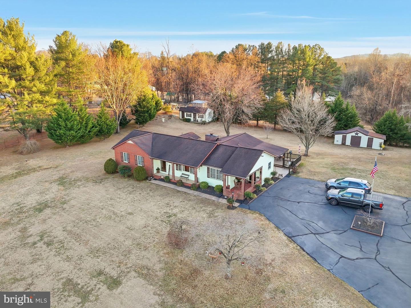 7452 SPERRYVILLE PIKE, BOSTON, Virginia 22713, 3 Bedrooms Bedrooms, ,3 BathroomsBathrooms,Residential,For sale,7452 SPERRYVILLE PIKE,VACU2012458 MLS # VACU2012458 7452 SPERRYVILLE PIKE, BOSTON, Virginia 22713, 3 Bedrooms Bedrooms, ,3 BathroomsBathrooms,Residential,For sale,7452 SPERRYVILLE PIKE,VACU2012458 MLS # VACU2012458