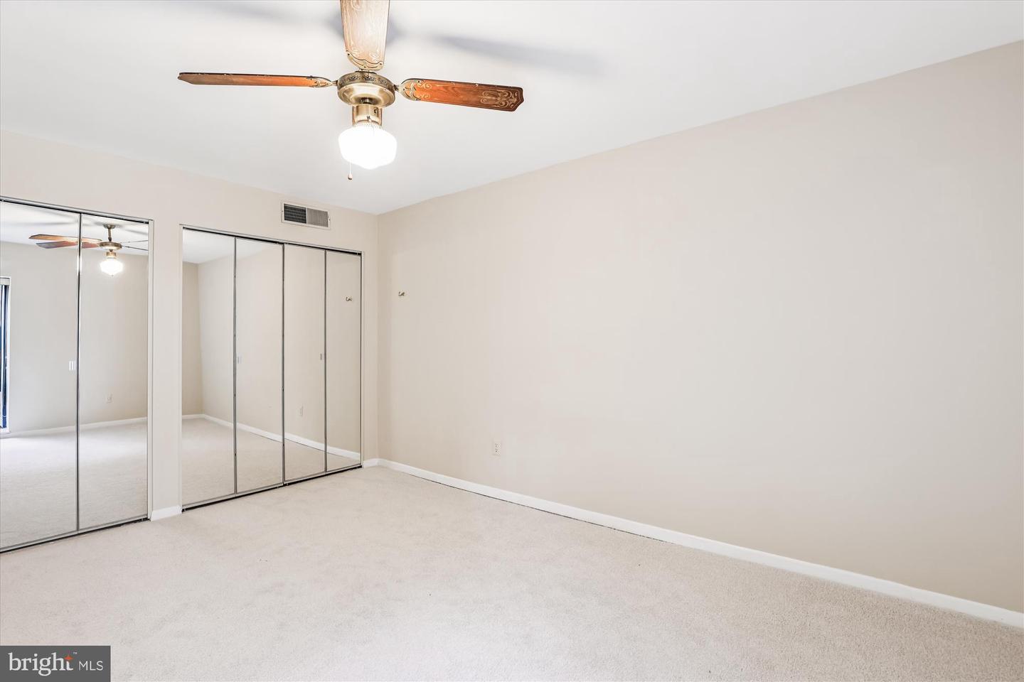 6147 LEESBURG PIKE #107, FALLS CHURCH, Virginia 22041, 2 Bedrooms Bedrooms, ,1 BathroomBathrooms,Residential,For sale,6147 LEESBURG PIKE #107,VAFX2287366 MLS # VAFX2287366
