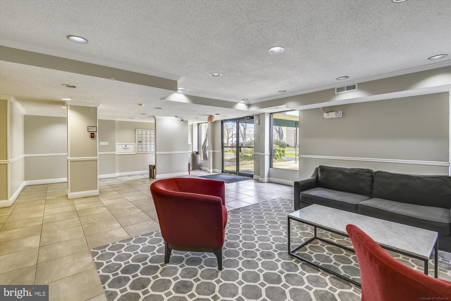 6147 LEESBURG PIKE #107, FALLS CHURCH, Virginia 22041, 2 Bedrooms Bedrooms, ,1 BathroomBathrooms,Residential,For sale,6147 LEESBURG PIKE #107,VAFX2287366 MLS # VAFX2287366