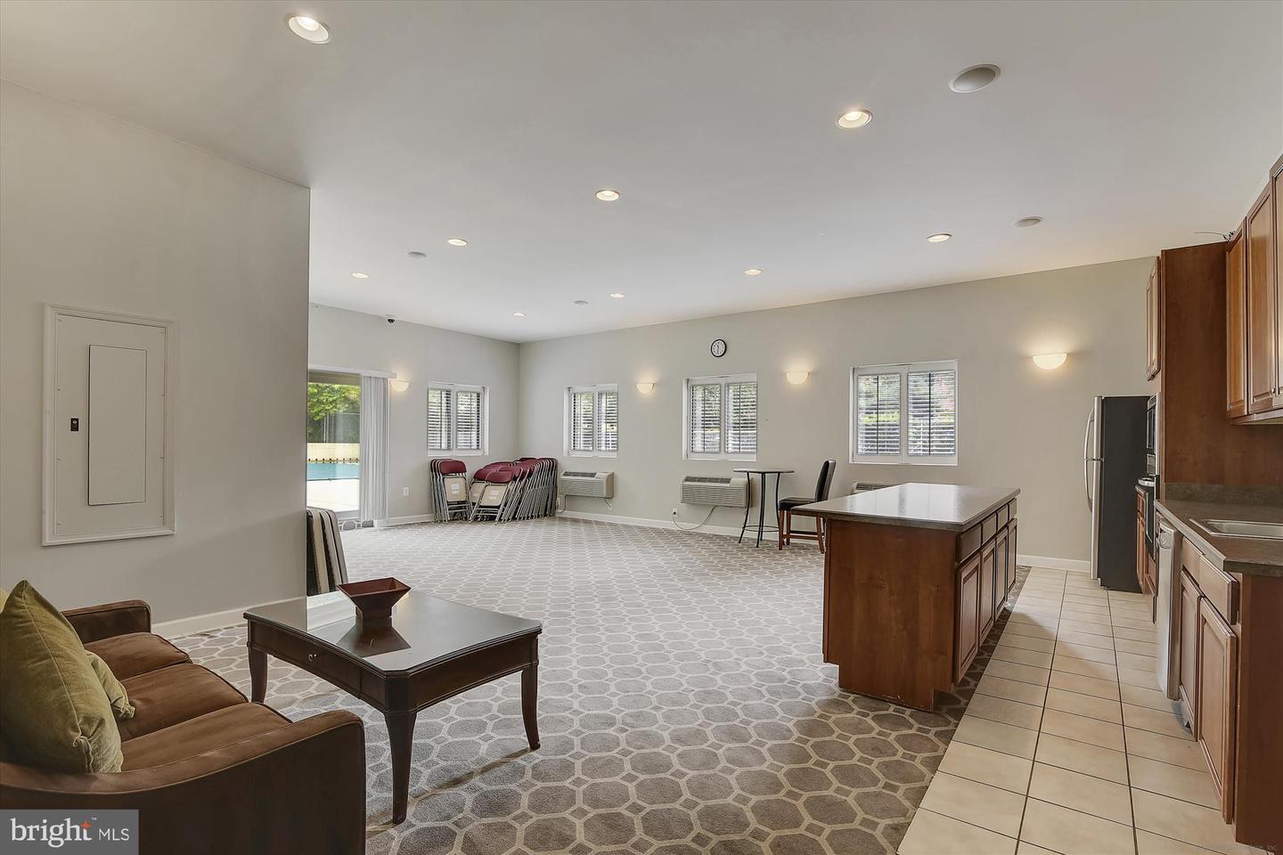 6147 LEESBURG PIKE #107, FALLS CHURCH, Virginia 22041, 2 Bedrooms Bedrooms, ,1 BathroomBathrooms,Residential,For sale,6147 LEESBURG PIKE #107,VAFX2287366 MLS # VAFX2287366