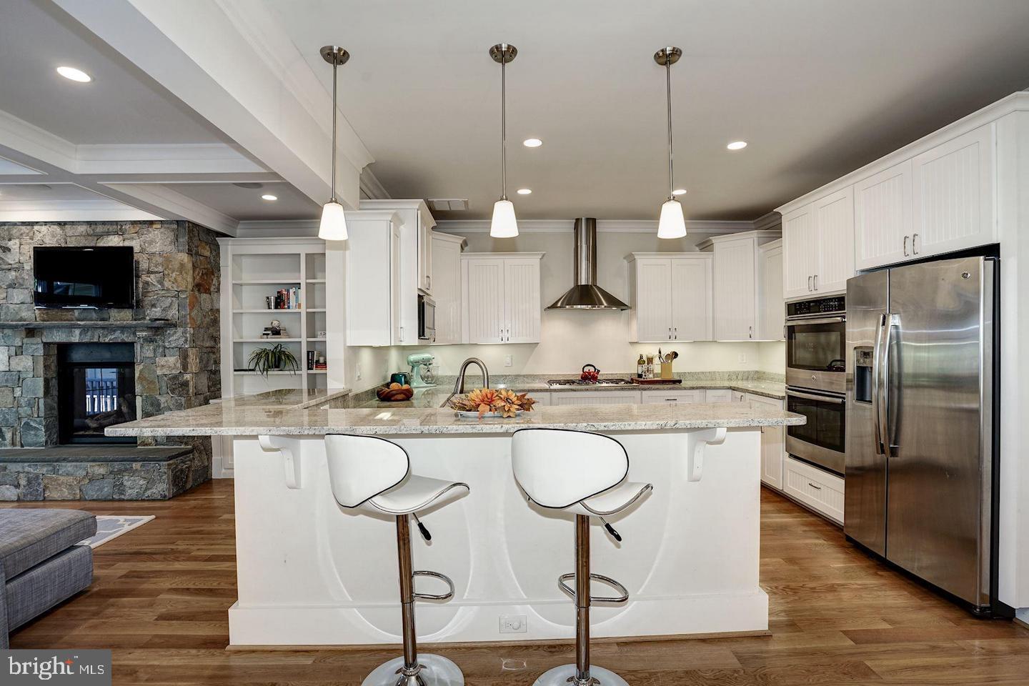 1919 N GEORGE MASON DR N, ARLINGTON, Virginia 22207, 4 Bedrooms Bedrooms, ,4 BathroomsBathrooms,Residential,For sale,1919 N GEORGE MASON DR N,VAAR2068100 MLS # VAAR2068100