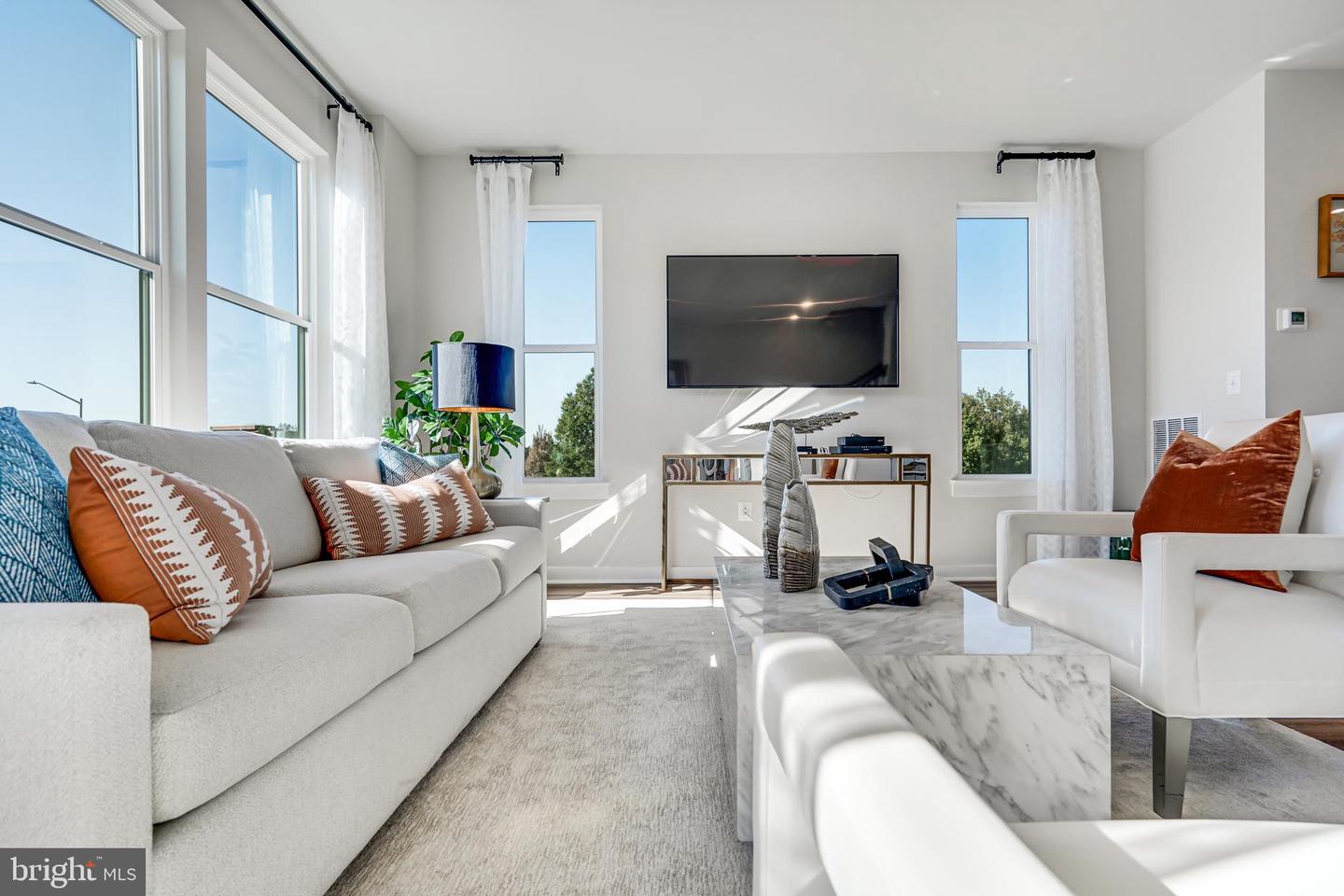 13658 COBBLE LOOP, WOODBRIDGE, Virginia 22193, 4 Bedrooms Bedrooms, ,3 BathroomsBathrooms,Residential,For sale,13658 COBBLE LOOP,VAPW2111188 MLS # VAPW2111188 13658 COBBLE LOOP, WOODBRIDGE, Virginia 22193, 4 Bedrooms Bedrooms, ,3 BathroomsBathrooms,Residential,For sale,13658 COBBLE LOOP,VAPW2111188 MLS # VAPW2111188