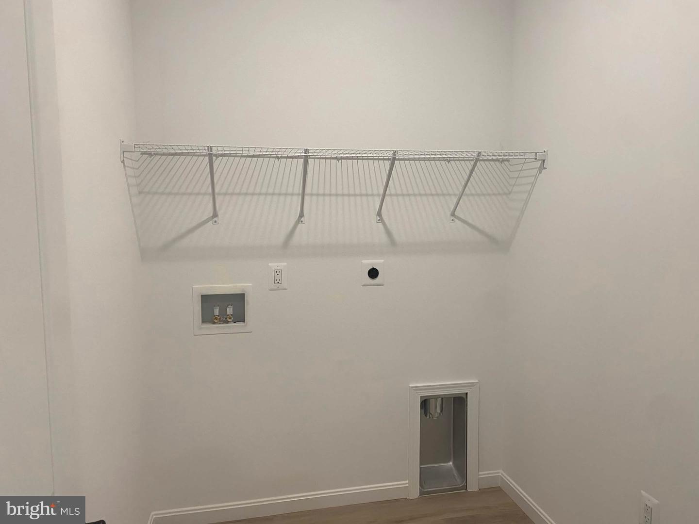 2071 SPRINGVALE DR, BEALETON, Virginia 22712, 5 Bedrooms Bedrooms, ,3 BathroomsBathrooms,Residential,For sale,2071 SPRINGVALE DR,VAFQ2020268 MLS # VAFQ2020268