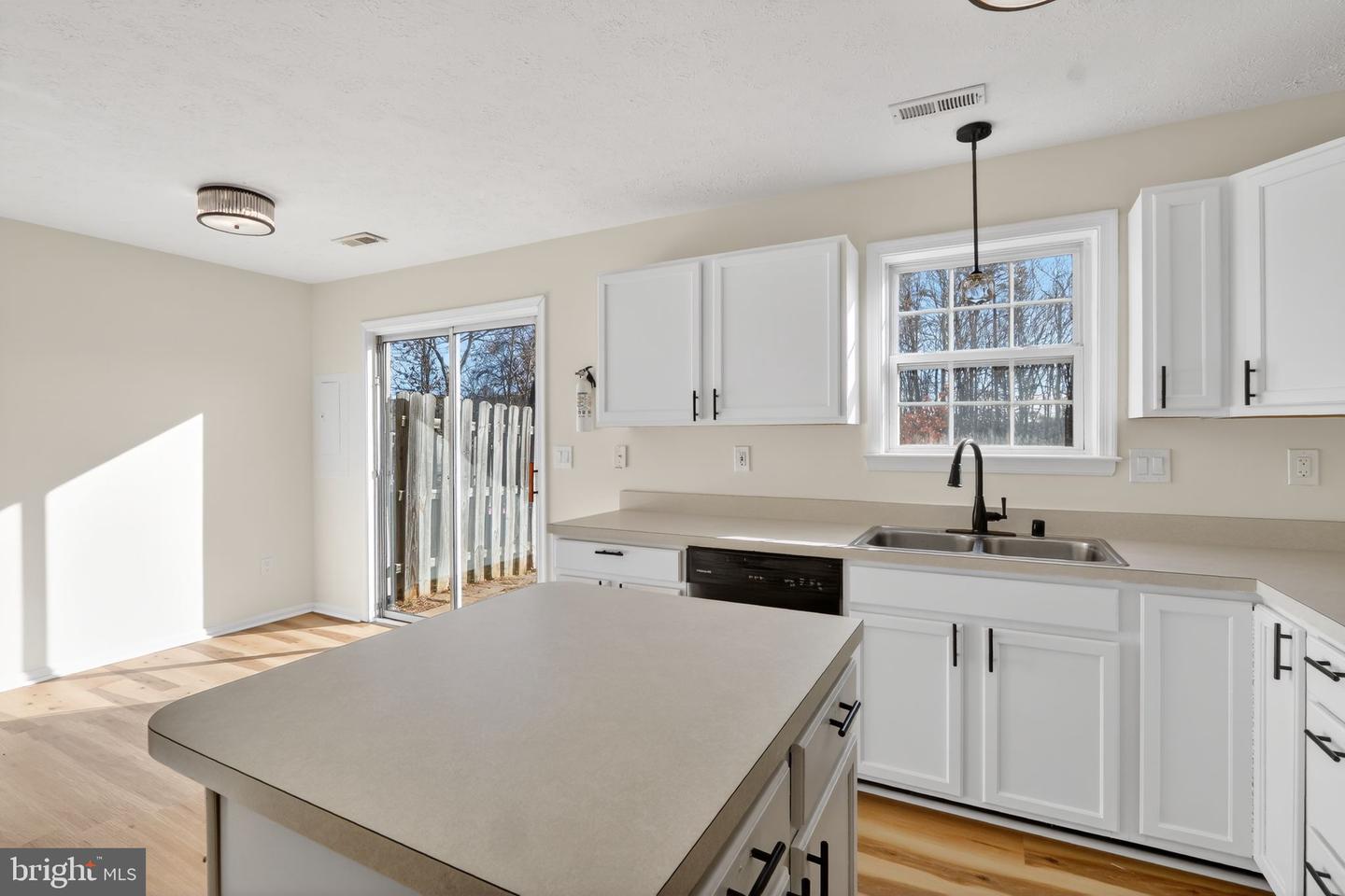 4540 LEIGHANN LN, FREDERICKSBURG, Virginia 22408, 2 Bedrooms Bedrooms, ,2 BathroomsBathrooms,Residential,For sale,4540 LEIGHANN LN,VASP2038860 MLS # VASP2038860 4540 LEIGHANN LN, FREDERICKSBURG, Virginia 22408, 2 Bedrooms Bedrooms, ,2 BathroomsBathrooms,Residential,For sale,4540 LEIGHANN LN,VASP2038860 MLS # VASP2038860