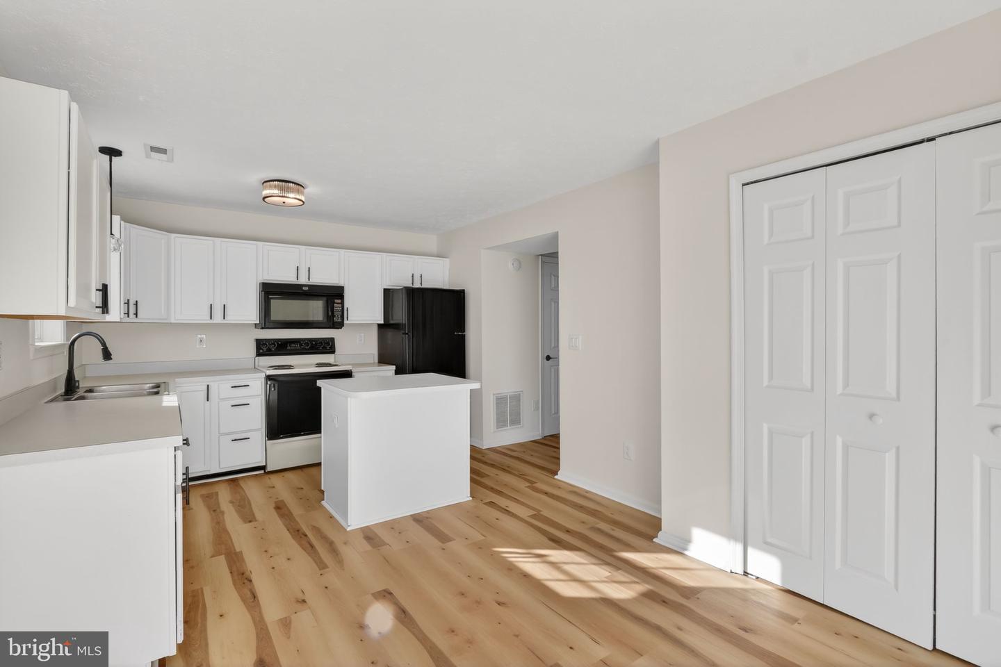 4540 LEIGHANN LN, FREDERICKSBURG, Virginia 22408, 2 Bedrooms Bedrooms, ,2 BathroomsBathrooms,Residential,For sale,4540 LEIGHANN LN,VASP2038860 MLS # VASP2038860 4540 LEIGHANN LN, FREDERICKSBURG, Virginia 22408, 2 Bedrooms Bedrooms, ,2 BathroomsBathrooms,Residential,For sale,4540 LEIGHANN LN,VASP2038860 MLS # VASP2038860