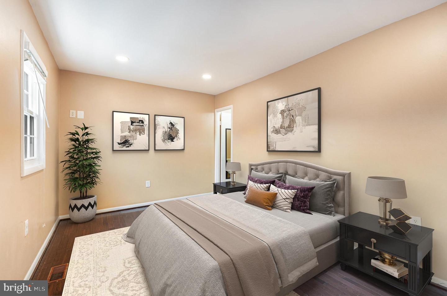 7432 LARNE LN, LORTON, Virginia 22079, 3 Bedrooms Bedrooms, ,3 BathroomsBathrooms,Residential,For sale,7432 LARNE LN,VAFX2287454 MLS # VAFX2287454 7432 LARNE LN, LORTON, Virginia 22079, 3 Bedrooms Bedrooms, ,3 BathroomsBathrooms,Residential,For sale,7432 LARNE LN,VAFX2287454 MLS # VAFX2287454