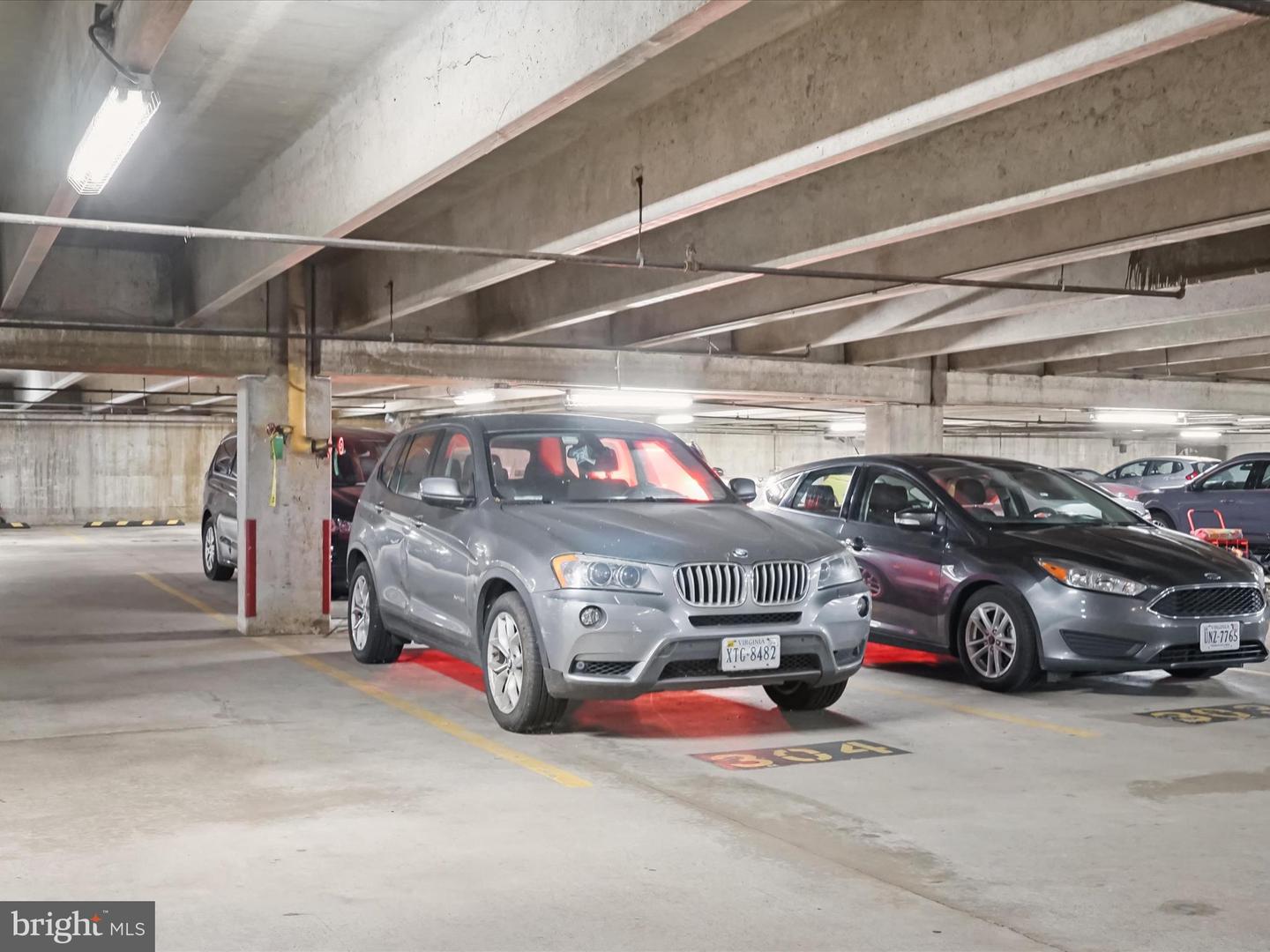 5300 HOLMES RUN PKWY #402, ALEXANDRIA, Virginia 22304, 2 Bedrooms Bedrooms, ,2 BathroomsBathrooms,Residential,For sale,5300 HOLMES RUN PKWY #402,VAAX2053500 MLS # VAAX2053500