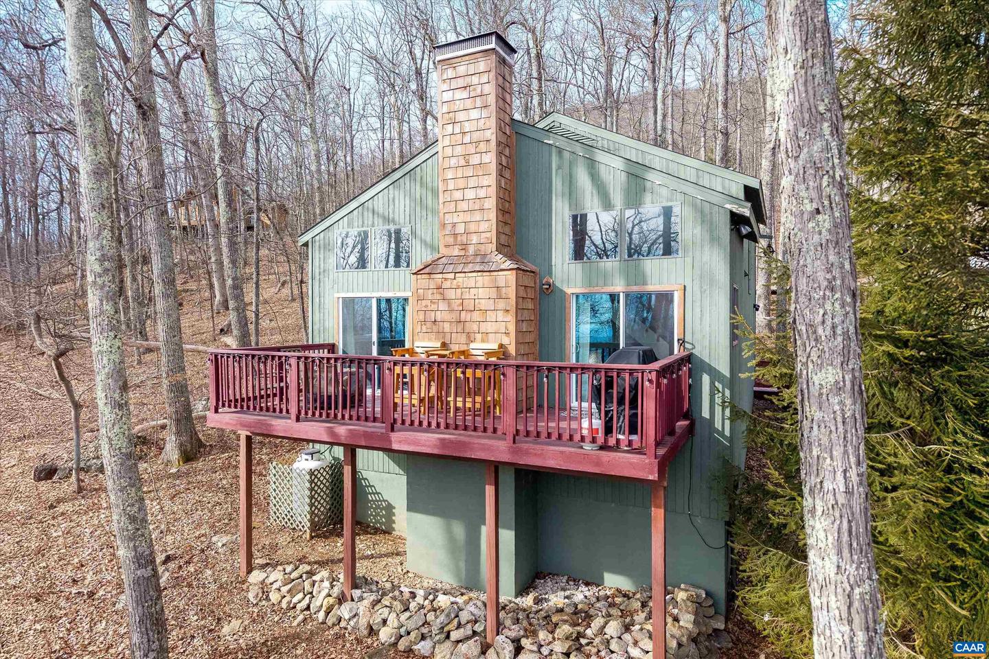 138 OAK LN, WINTERGREEN RESORT, Virginia 22967, 3 Bedrooms Bedrooms, ,2 BathroomsBathrooms,Residential,For sale,138 OAK LN,672800 MLS # 672800