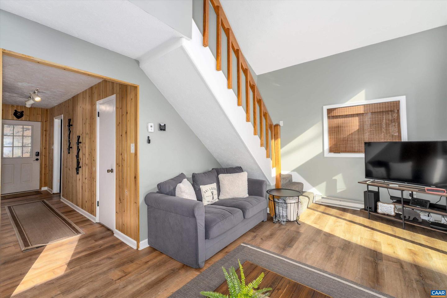 138 OAK LN, WINTERGREEN RESORT, Virginia 22967, 3 Bedrooms Bedrooms, ,2 BathroomsBathrooms,Residential,For sale,138 OAK LN,672800 MLS # 672800