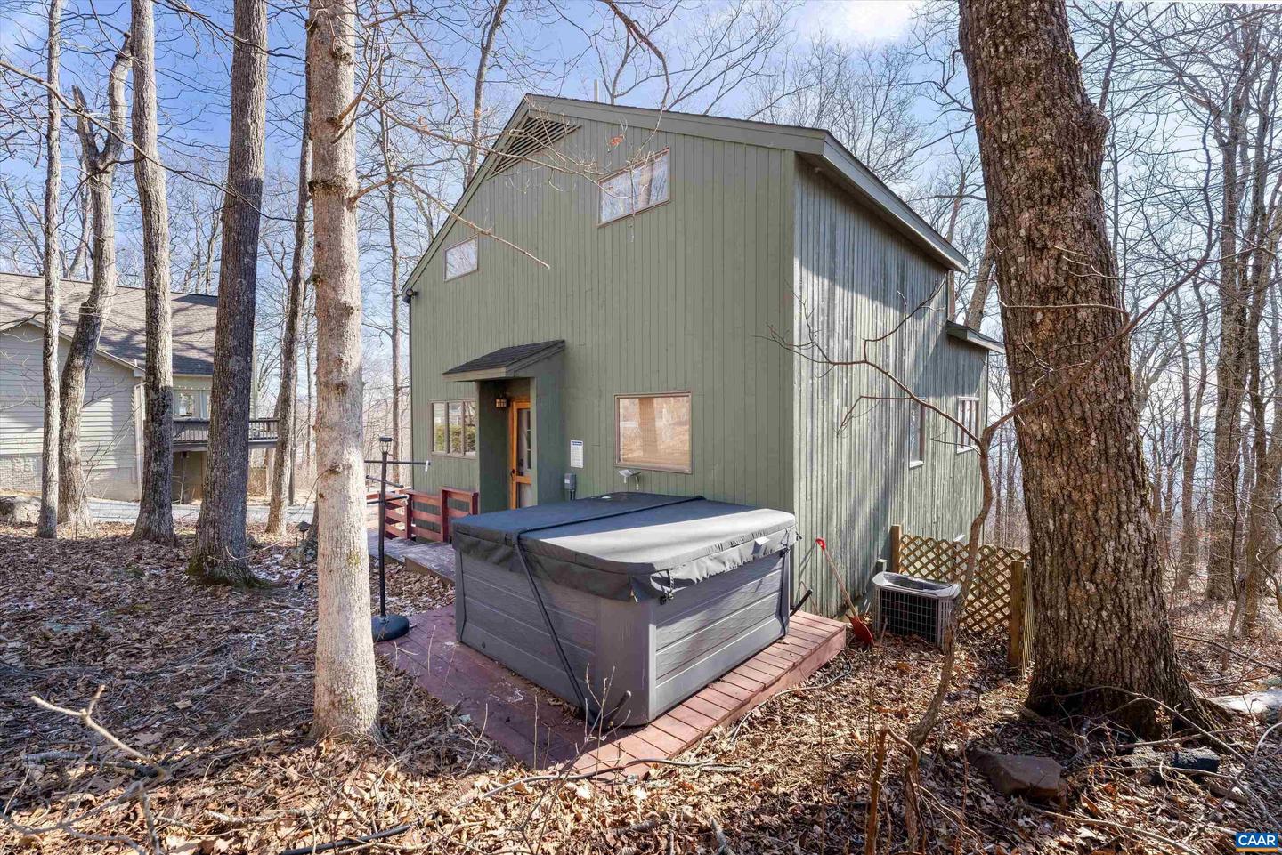 138 OAK LN, WINTERGREEN RESORT, Virginia 22967, 3 Bedrooms Bedrooms, ,2 BathroomsBathrooms,Residential,For sale,138 OAK LN,672800 MLS # 672800