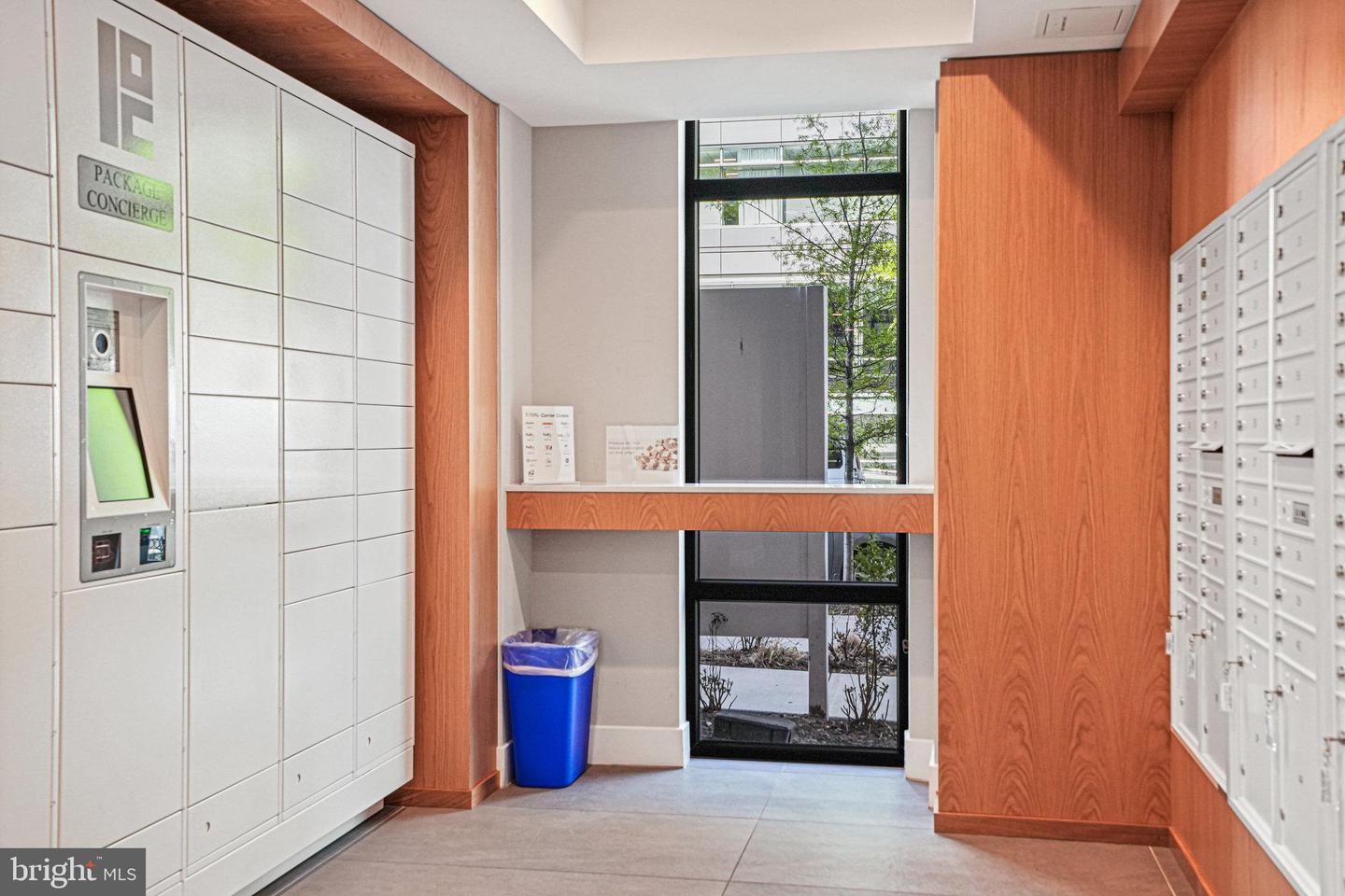 37 L ST SE #101, WASHINGTON, District Of Columbia 20003, 2 Bedrooms Bedrooms, ,1 BathroomBathrooms,Residential,For sale,37 L ST SE #101,DCDC2243100 MLS # DCDC2243100