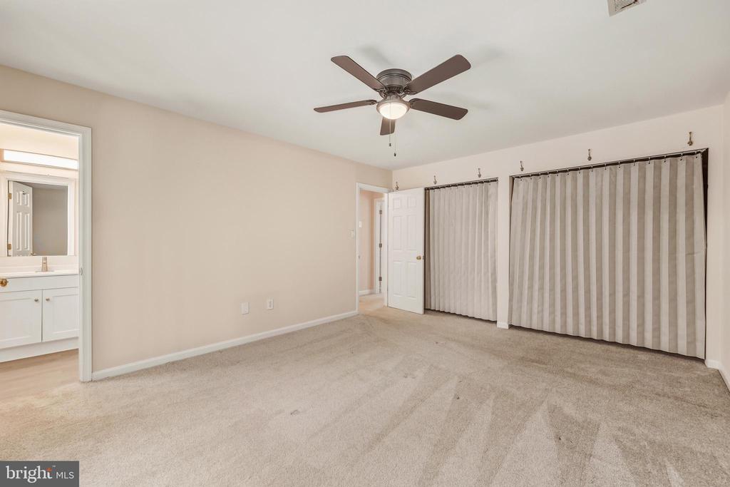 10305 TRACY LN, SPOTSYLVANIA, Virginia 22553, 4 Bedrooms Bedrooms, ,2 BathroomsBathrooms,Residential,10305 TRACY LN,VASP2037998 MLS # VASP2037998 10305 TRACY LN, SPOTSYLVANIA, Virginia 22553, 4 Bedrooms Bedrooms, ,2 BathroomsBathrooms,Residential,10305 TRACY LN,VASP2037998 MLS # VASP2037998