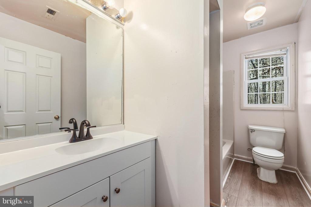 10305 TRACY LN, SPOTSYLVANIA, Virginia 22553, 4 Bedrooms Bedrooms, ,2 BathroomsBathrooms,Residential,10305 TRACY LN,VASP2037998 MLS # VASP2037998 10305 TRACY LN, SPOTSYLVANIA, Virginia 22553, 4 Bedrooms Bedrooms, ,2 BathroomsBathrooms,Residential,10305 TRACY LN,VASP2037998 MLS # VASP2037998