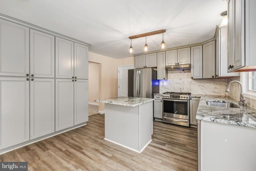 10305 TRACY LN, SPOTSYLVANIA, Virginia 22553, 4 Bedrooms Bedrooms, ,2 BathroomsBathrooms,Residential,10305 TRACY LN,VASP2037998 MLS # VASP2037998 10305 TRACY LN, SPOTSYLVANIA, Virginia 22553, 4 Bedrooms Bedrooms, ,2 BathroomsBathrooms,Residential,10305 TRACY LN,VASP2037998 MLS # VASP2037998