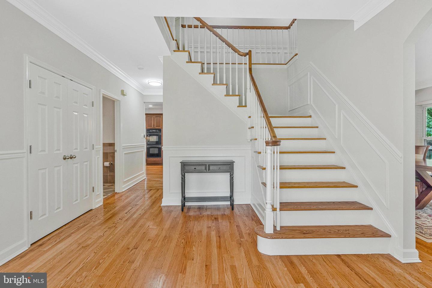 116 LAKE DR, STERLING, Virginia 20164, 4 Bedrooms Bedrooms, ,4 BathroomsBathrooms,Residential,For sale,116 LAKE DR,VALO2105430 MLS # VALO2105430