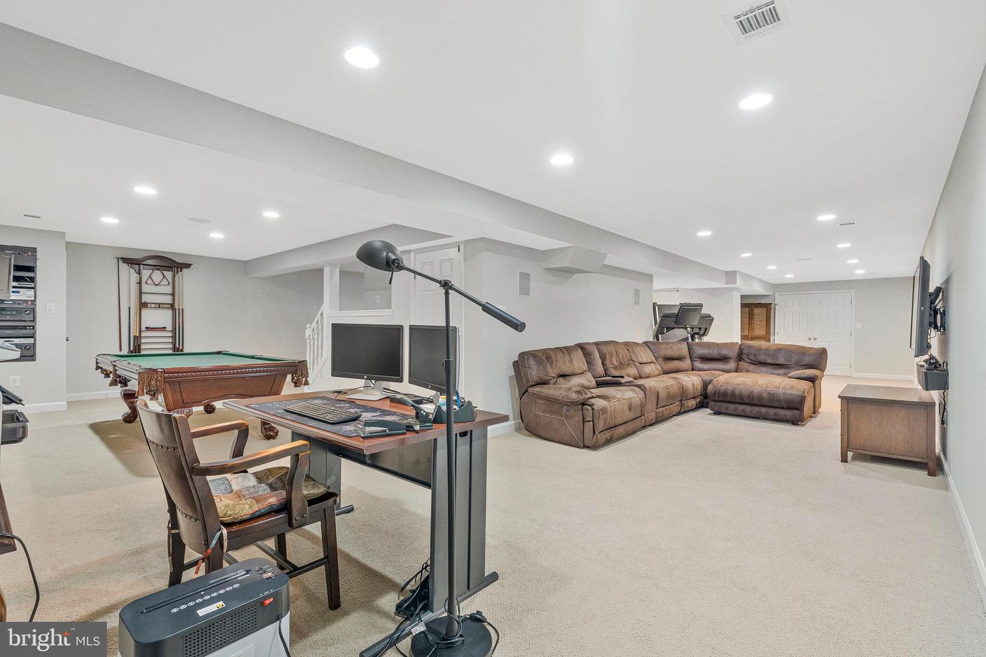 116 LAKE DR, STERLING, Virginia 20164, 4 Bedrooms Bedrooms, ,4 BathroomsBathrooms,Residential,For sale,116 LAKE DR,VALO2105430 MLS # VALO2105430