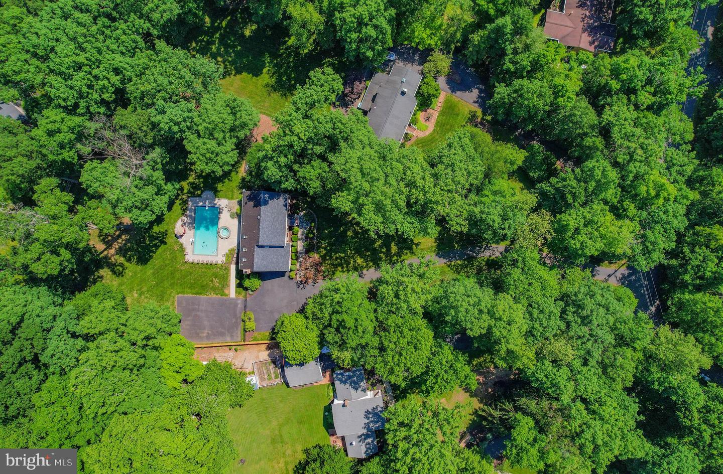 116 LAKE DR, STERLING, Virginia 20164, 4 Bedrooms Bedrooms, ,4 BathroomsBathrooms,Residential,For sale,116 LAKE DR,VALO2105430 MLS # VALO2105430