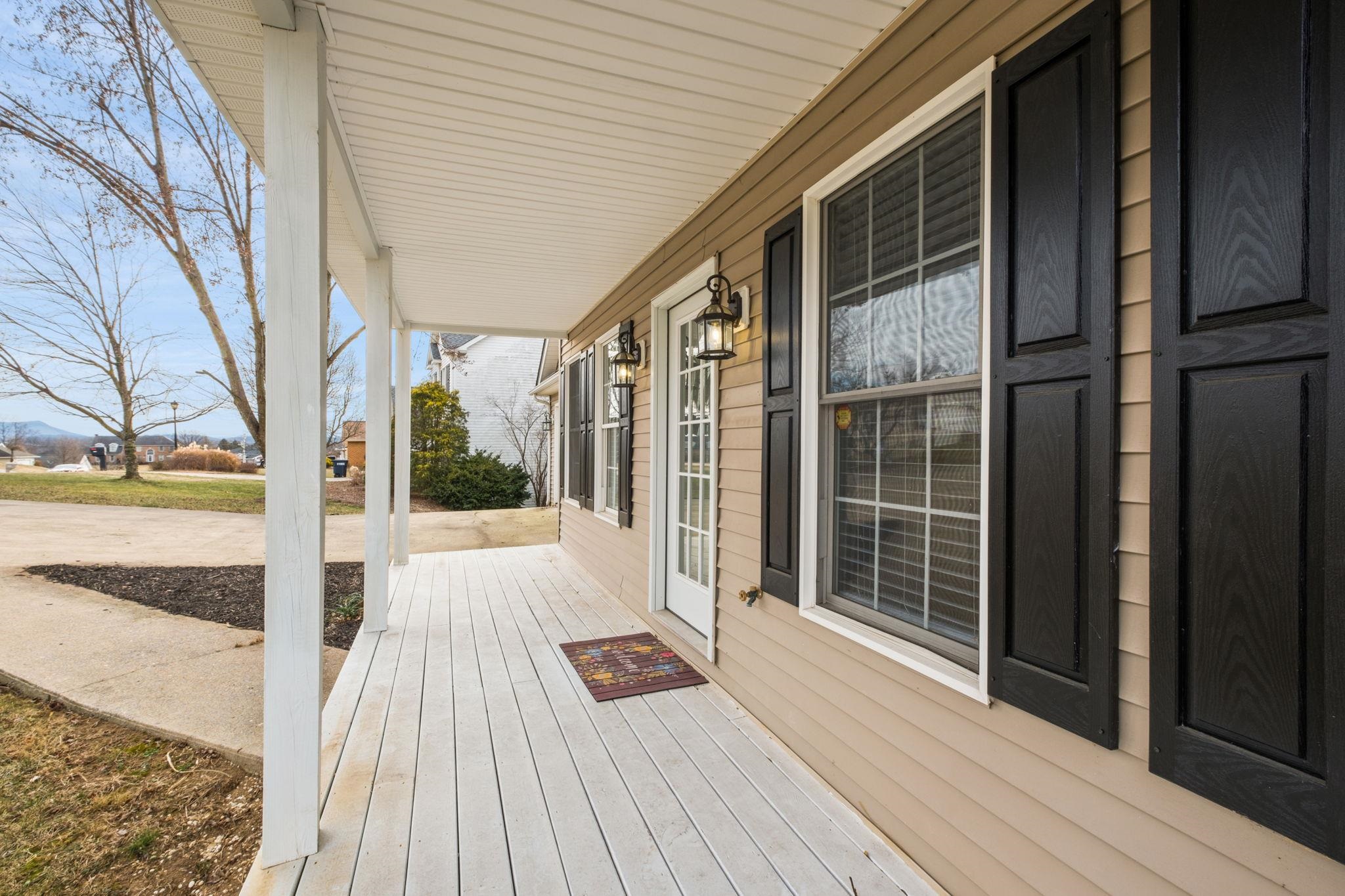 1851 RHIANON LN, HARRISONBURG, Virginia 22801, 5 Bedrooms Bedrooms, ,3 BathroomsBathrooms,Residential,1851 RHIANON LN,672805 MLS # 672805