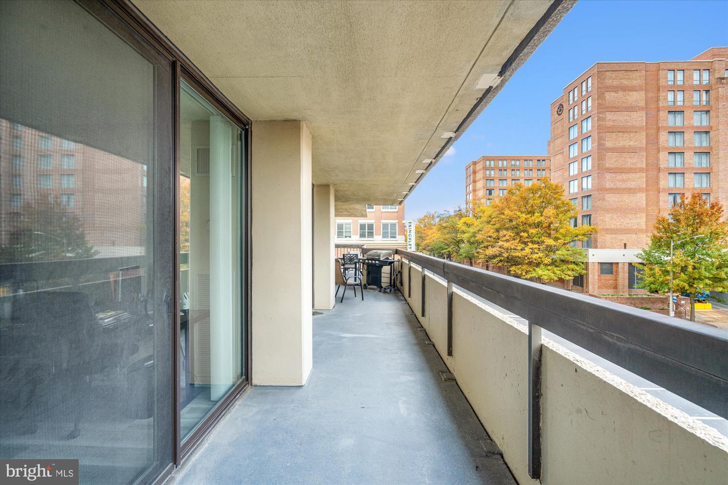 400 MADISON ST #304, ALEXANDRIA, Virginia 22314, 2 Bedrooms Bedrooms, ,2 BathroomsBathrooms,Residential,For sale,400 MADISON ST #304,VAAX2051640 MLS # VAAX2051640 400 MADISON ST #304, ALEXANDRIA, Virginia 22314, 2 Bedrooms Bedrooms, ,2 BathroomsBathrooms,Residential,For sale,400 MADISON ST #304,VAAX2051640 MLS # VAAX2051640